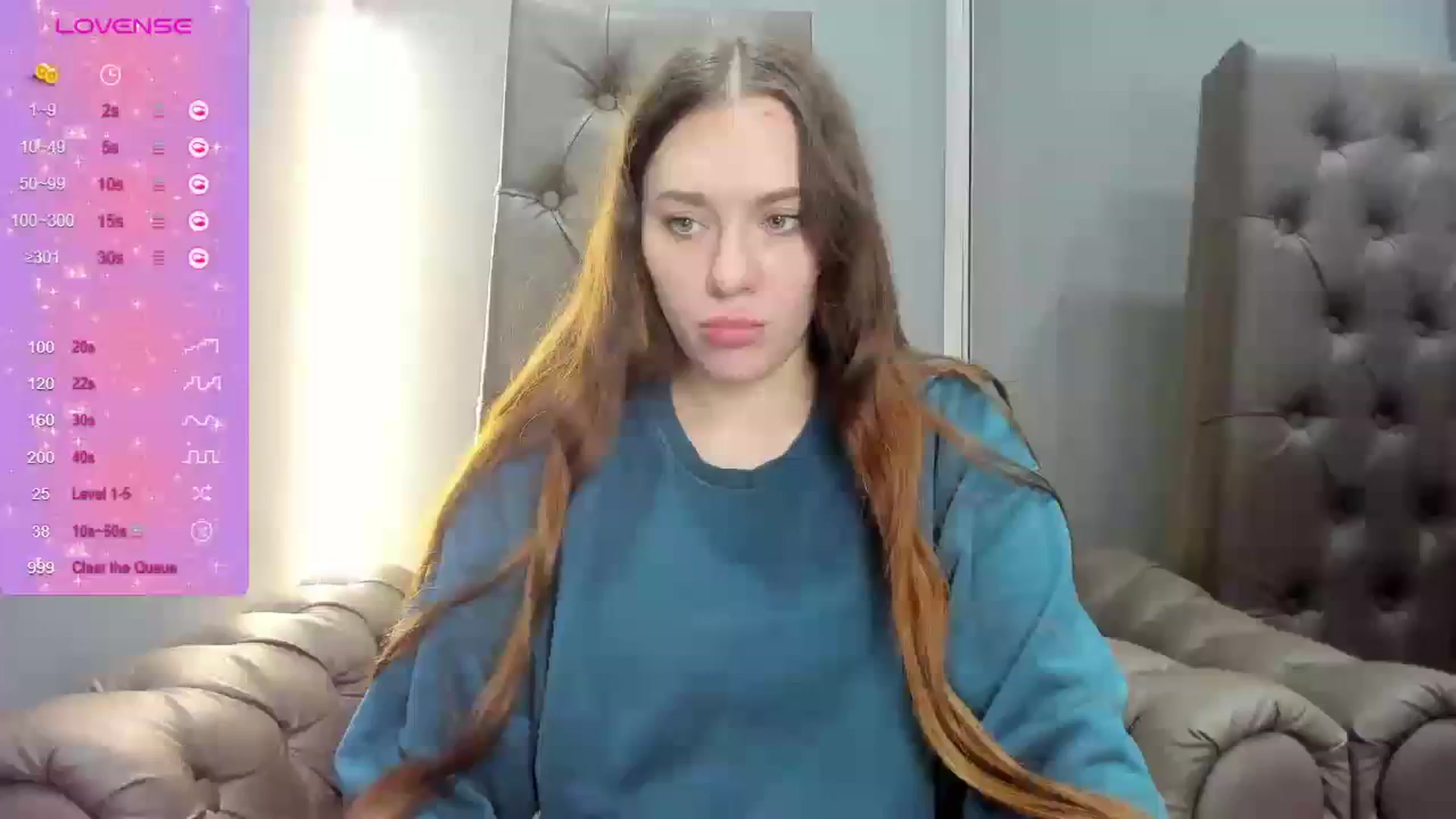 Gallery image thumbnail from Nicole_Kramm's myfreecams stream on, 03/28/2024, 12:03 image 14 of 20