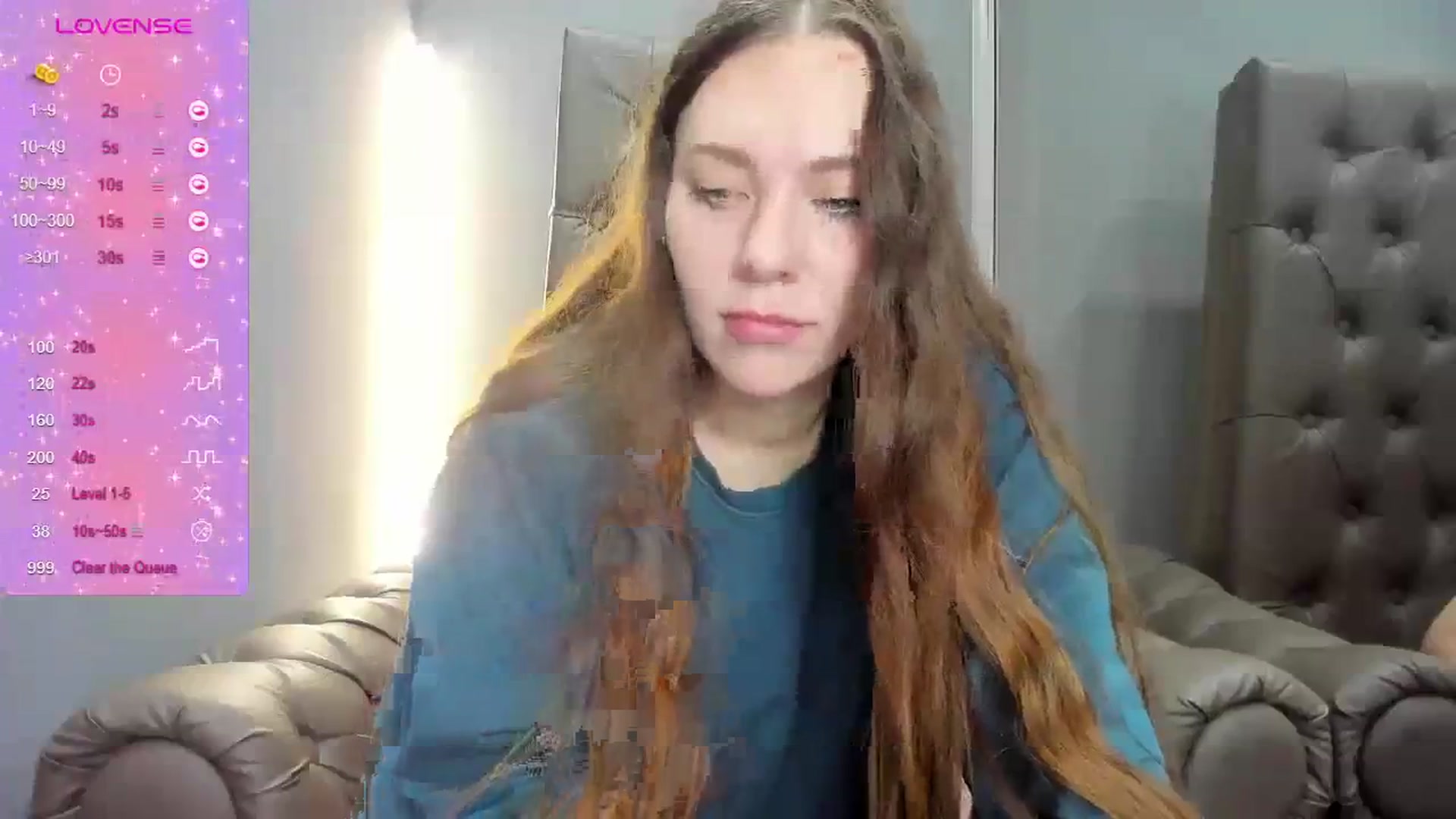 Gallery image thumbnail from Nicole_Kramm's myfreecams stream on, 03/28/2024, 12:03 image 7 of 20