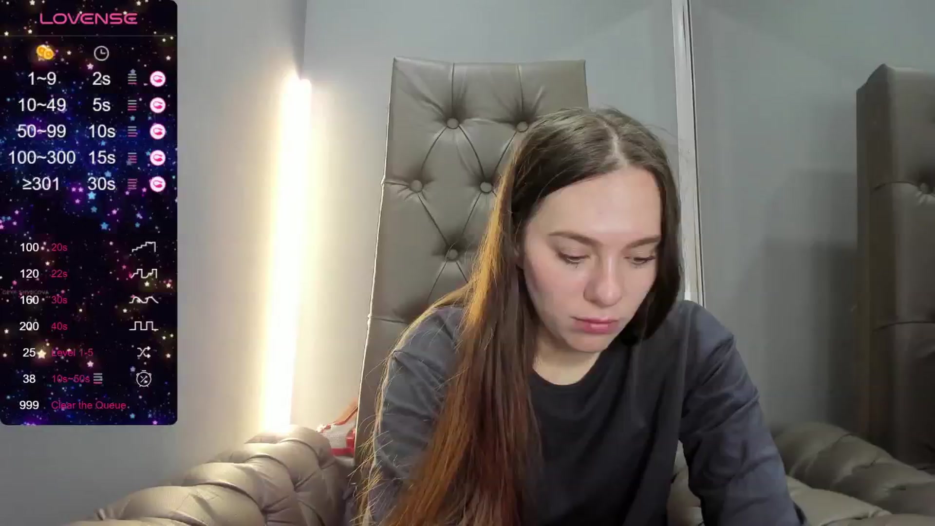 Gallery image thumbnail from Nicole_Kramm's myfreecams stream on, 04/28/2024, 09:38 image 17 of 20