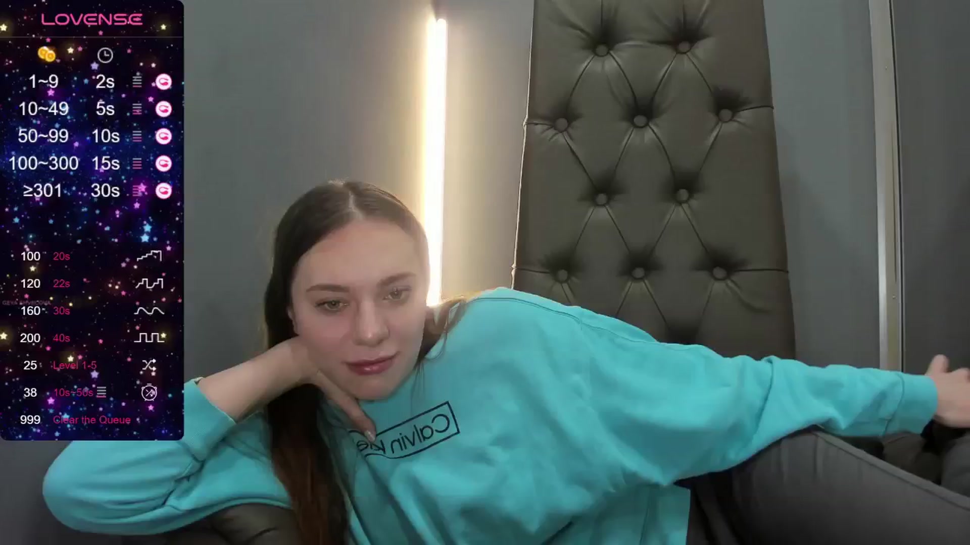 Gallery image thumbnail from Nicole_Kramm's myfreecams stream on, 04/29/2024, 10:00 image 9 of 20
