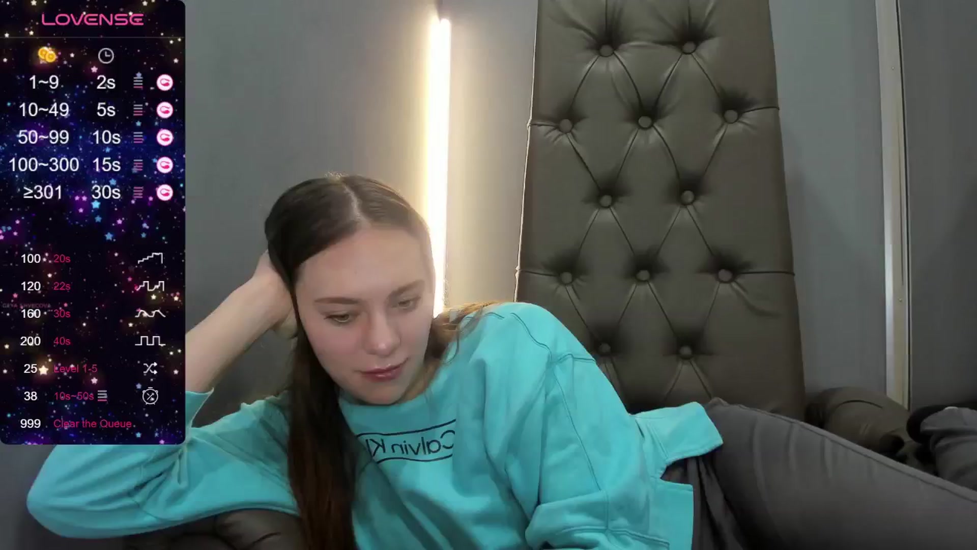 Gallery image thumbnail from Nicole_Kramm's myfreecams stream on, 04/29/2024, 10:00 image 6 of 20