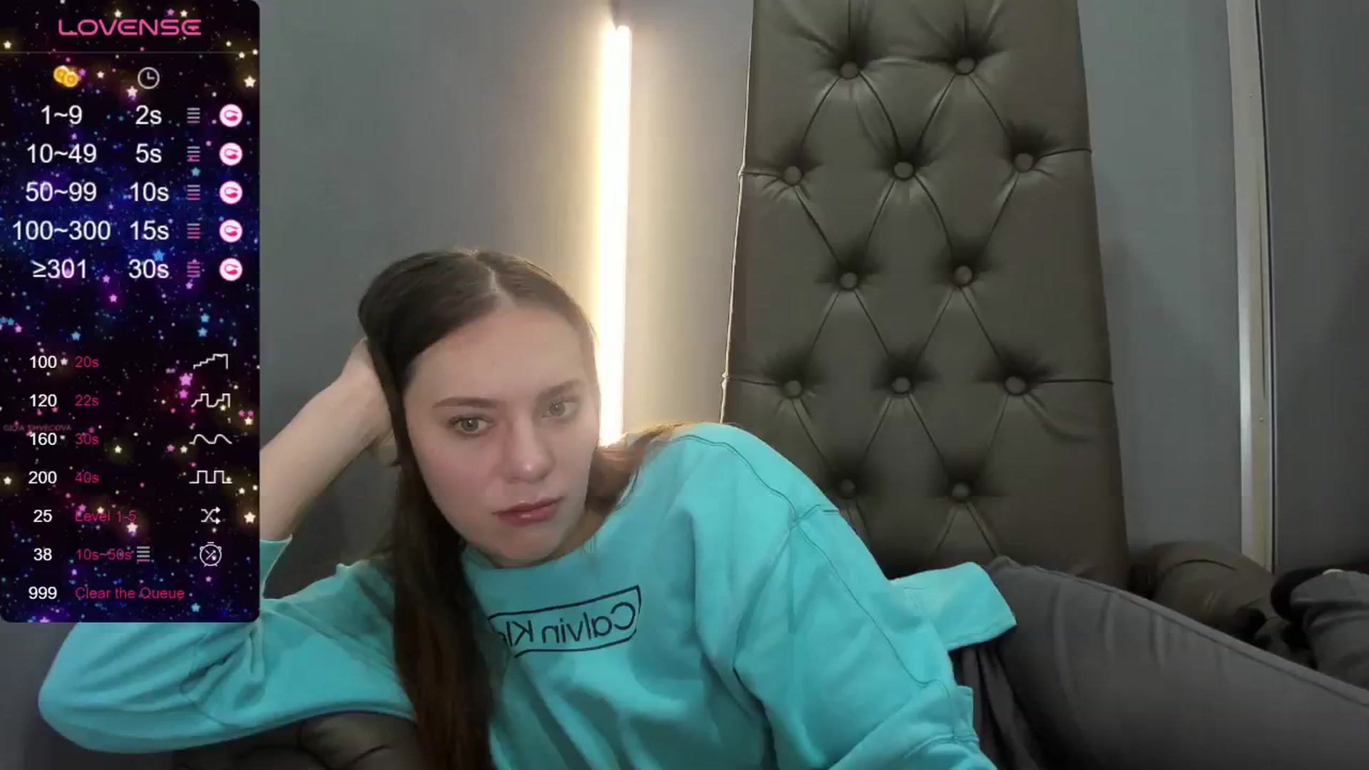 Gallery image thumbnail from Nicole_Kramm's myfreecams stream on, 04/29/2024, 10:00 image 7 of 20