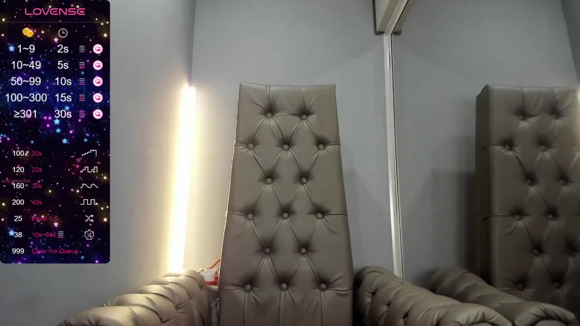 Gallery image thumbnail from Nicole_Kramm's myfreecams stream on, 05/13/2024, 09:36 image 19 of 20
