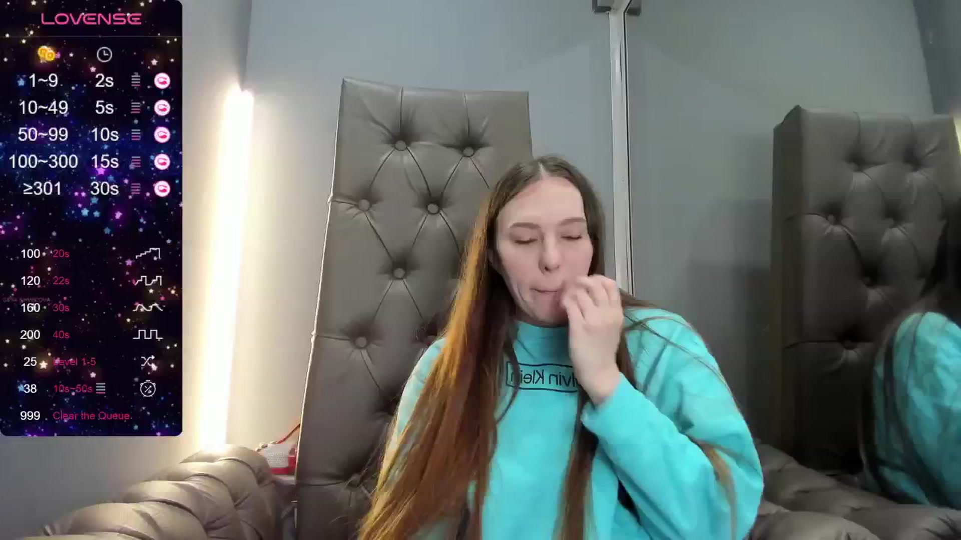 Gallery image thumbnail from Nicole_Kramm's myfreecams stream on, 05/14/2024, 08:25 image 4 of 20