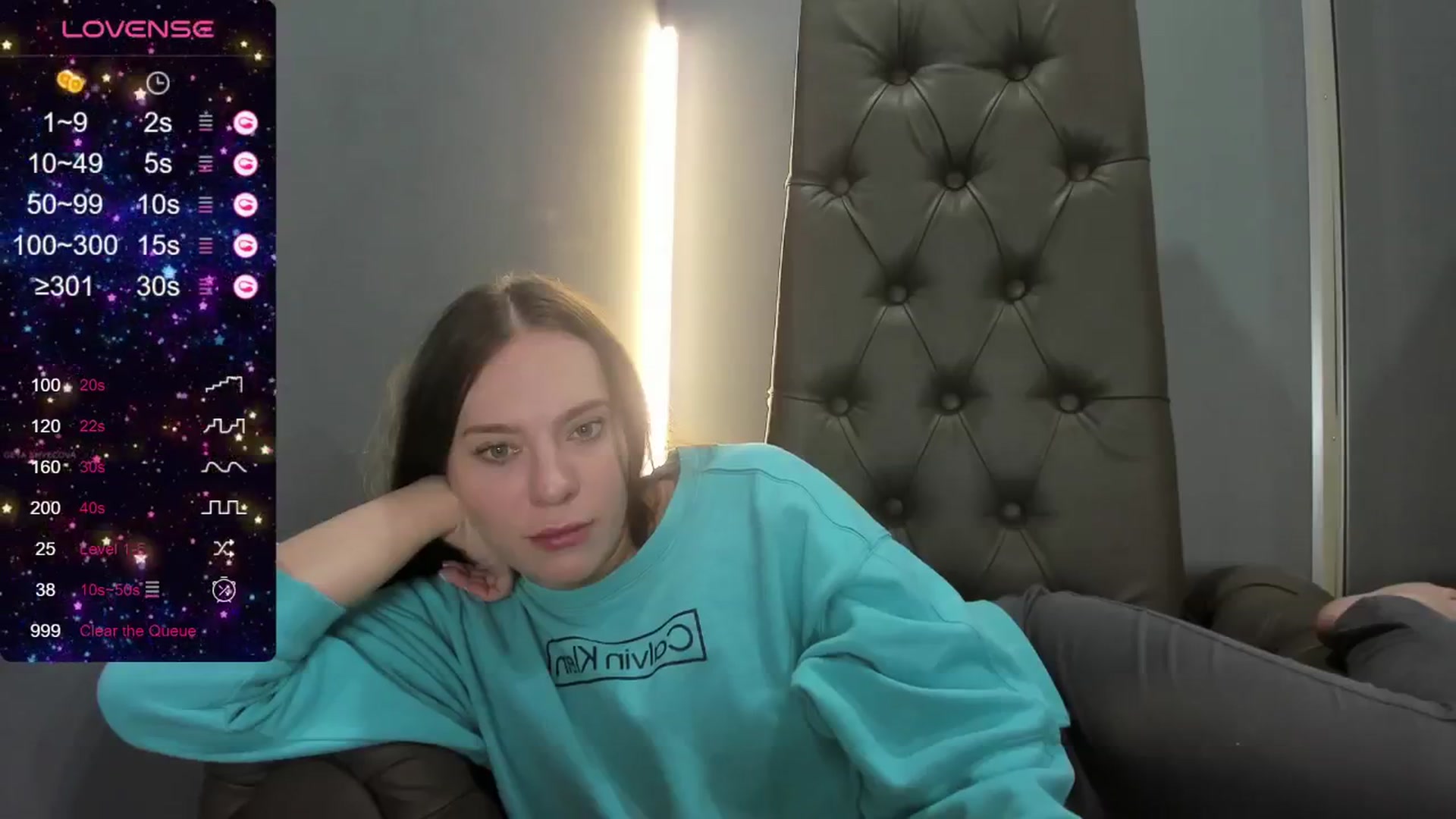 Gallery image thumbnail from Nicole_Kramm's myfreecams stream on, 05/18/2024, 13:12 image 12 of 20