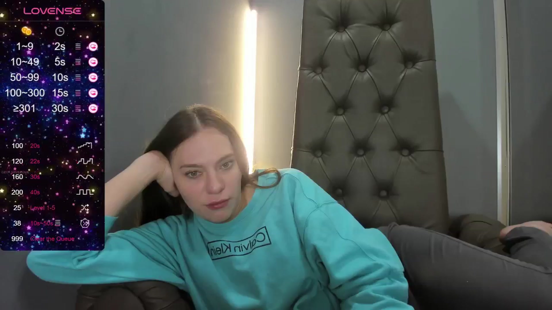 Gallery image thumbnail from Nicole_Kramm's myfreecams stream on, 05/18/2024, 13:12 image 14 of 20