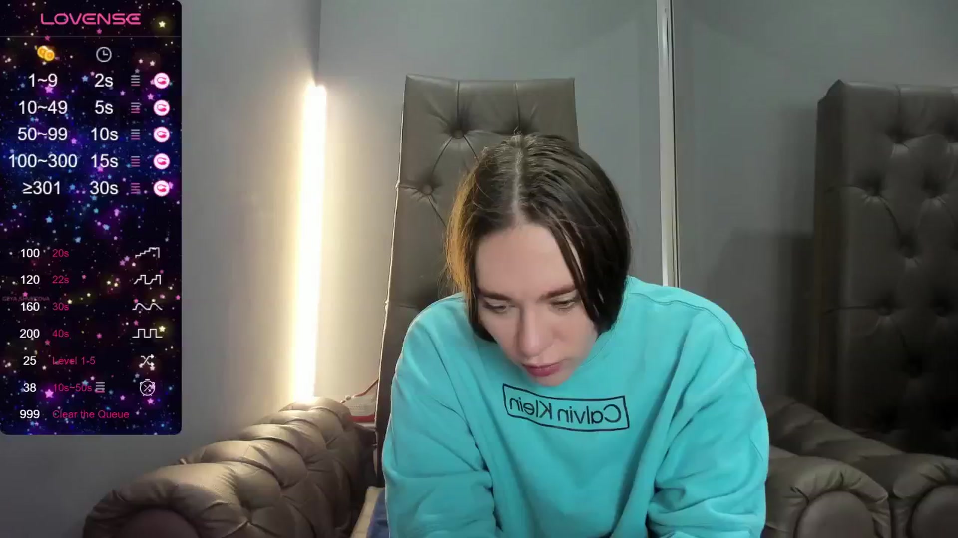 Gallery image thumbnail from Nicole_Kramm's myfreecams stream on, 05/19/2024, 09:12 image 16 of 20