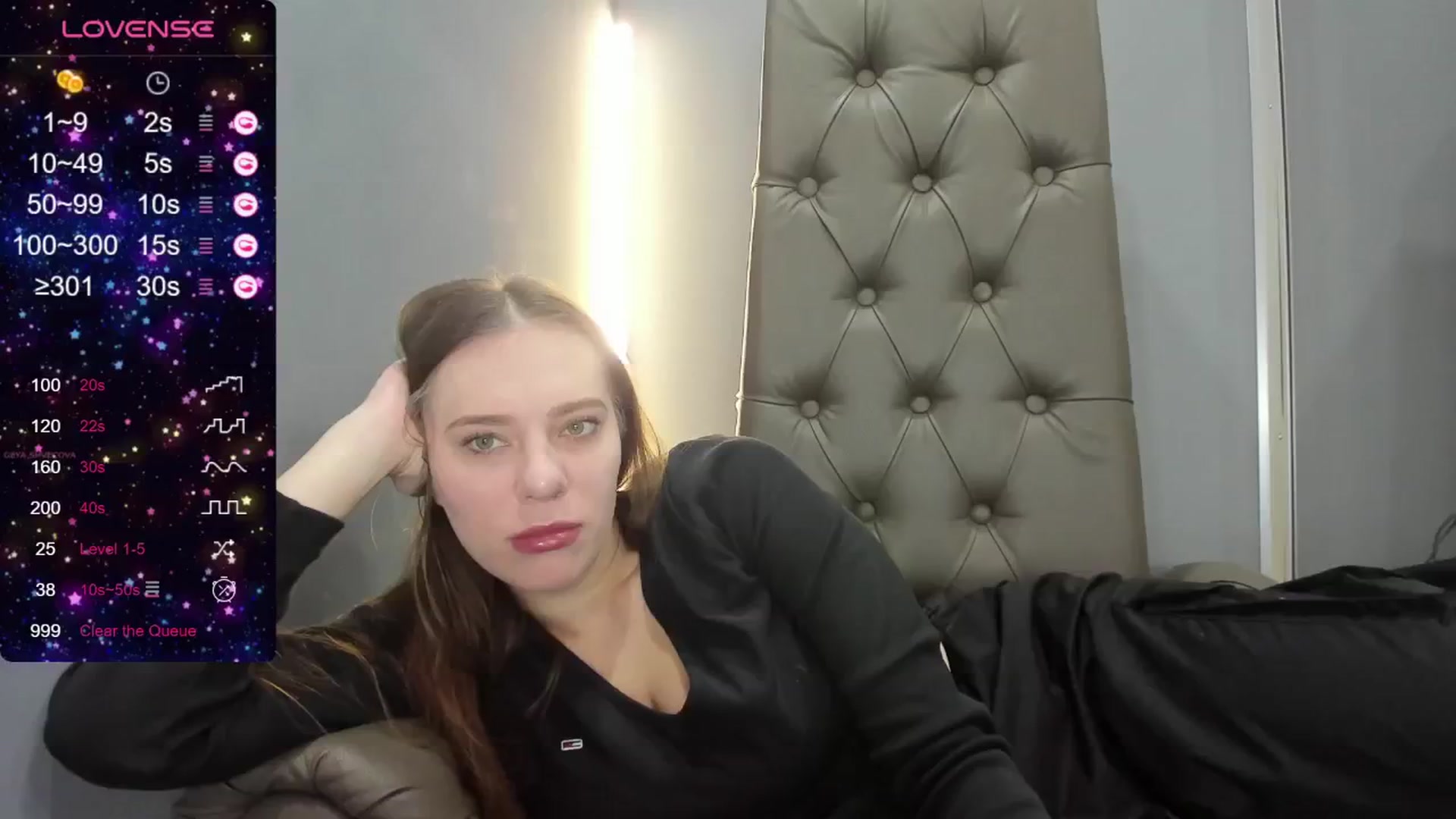 Gallery image thumbnail from Nicole_Kramm's myfreecams stream on, 05/23/2024, 07:49 image 6 of 20