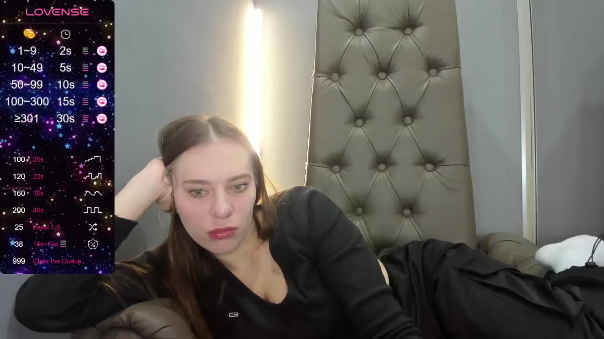 Gallery image thumbnail from Nicole_Kramm's myfreecams stream on, 05/23/2024, 07:49 image 15 of 20
