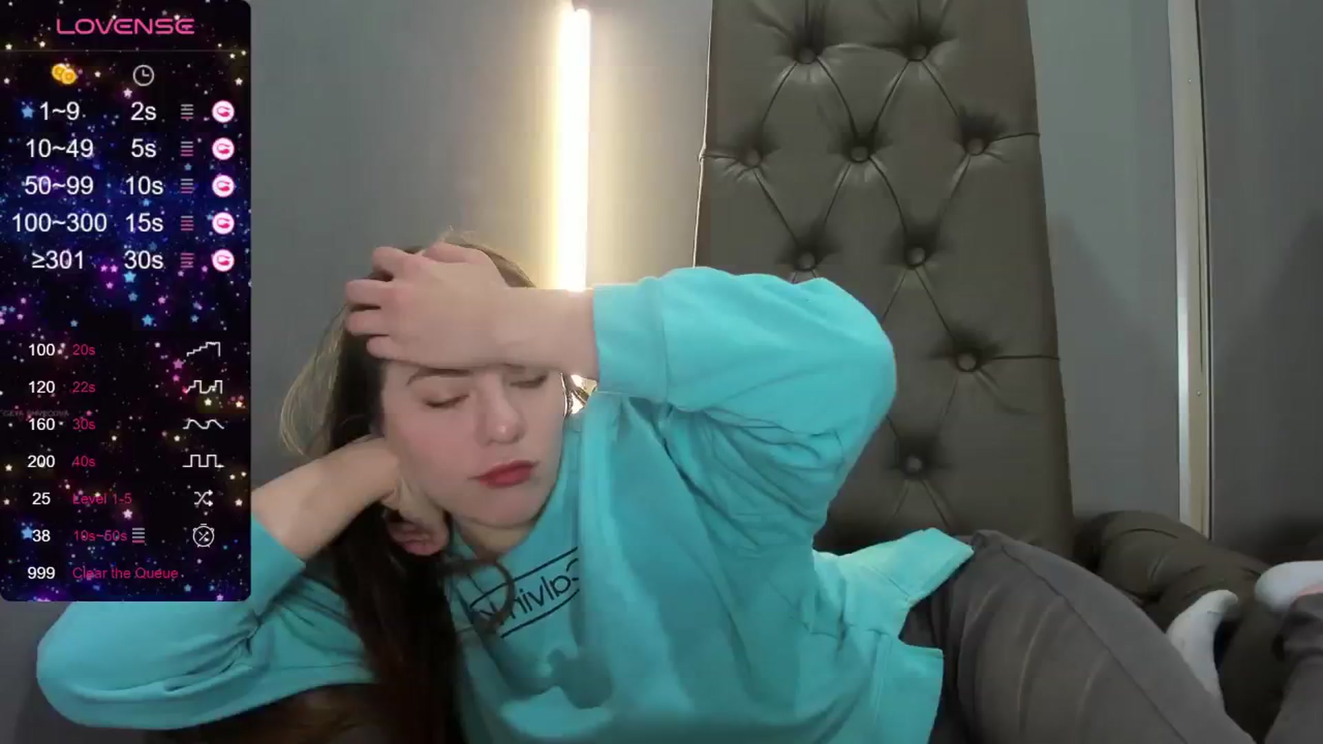 Gallery image thumbnail from Nicole_Kramm's myfreecams stream on, 05/29/2024, 11:47 image 14 of 20