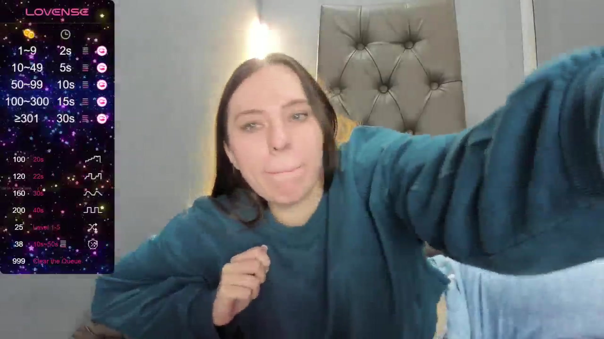 Gallery image thumbnail from Nicole_Kramm's myfreecams stream on, 05/30/2024, 09:02 image 9 of 20