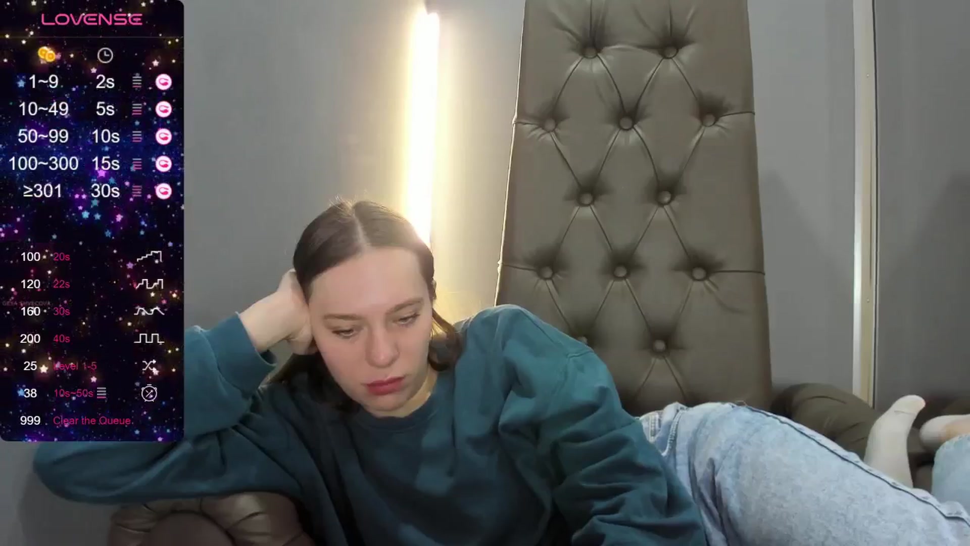 Gallery image thumbnail from Nicole_Kramm's myfreecams stream on, 05/30/2024, 09:02 image 11 of 20