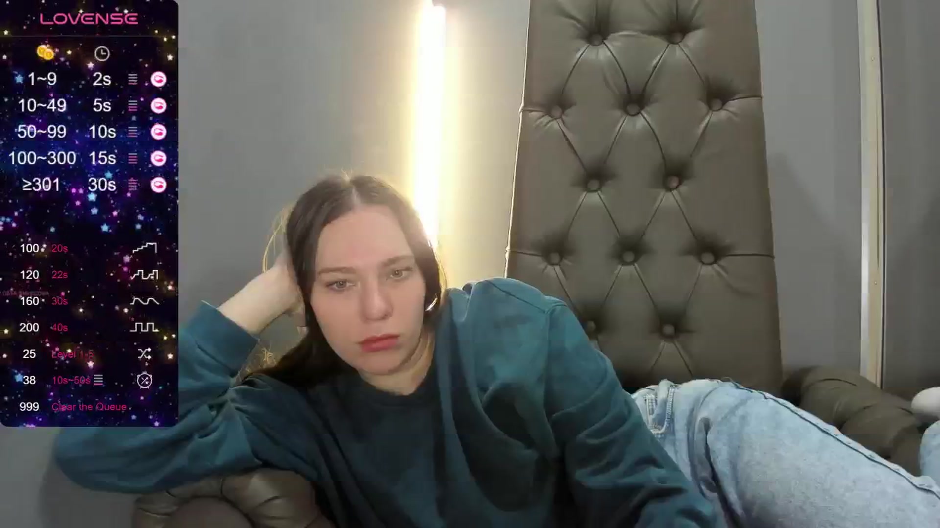 Gallery image thumbnail from Nicole_Kramm's myfreecams stream on, 05/30/2024, 09:43 image 17 of 20