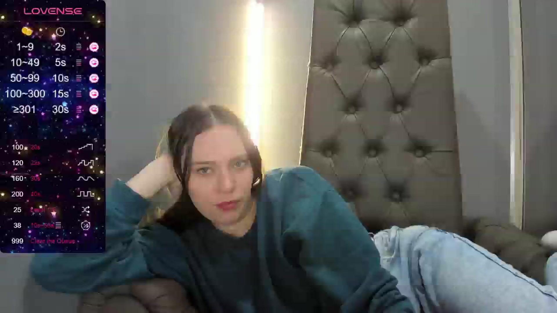 Gallery image thumbnail from Nicole_Kramm's myfreecams stream on, 05/30/2024, 10:10 image 1 of 20