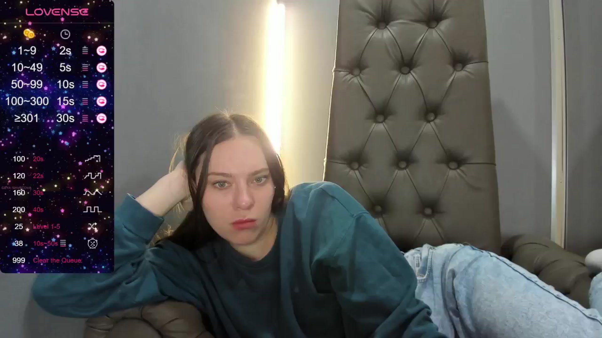 Gallery image thumbnail from Nicole_Kramm's myfreecams stream on, 05/30/2024, 10:10 image 5 of 20