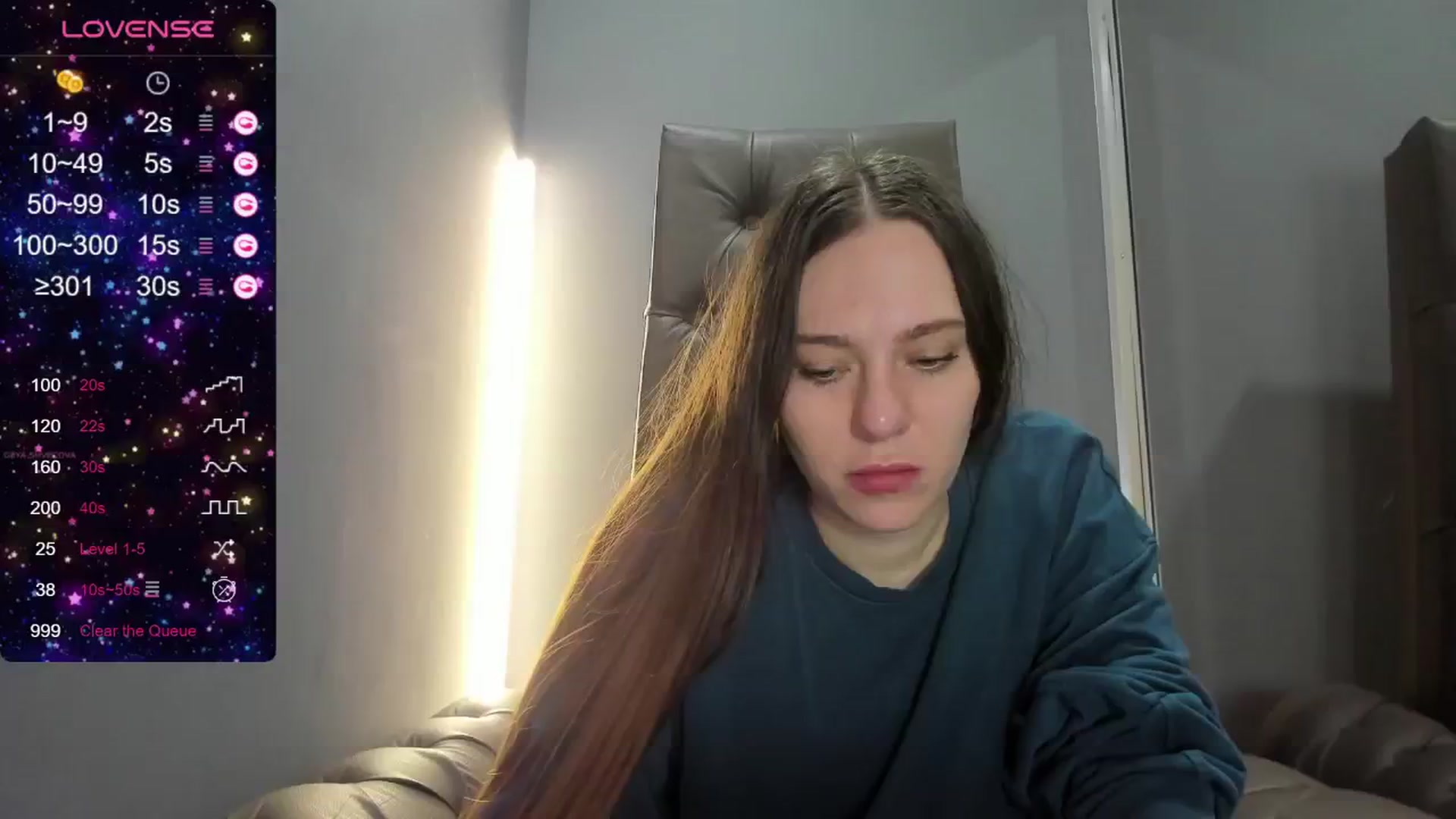 Gallery image thumbnail from Nicole_Kramm's myfreecams stream on, 05/30/2024, 10:10 image 12 of 20