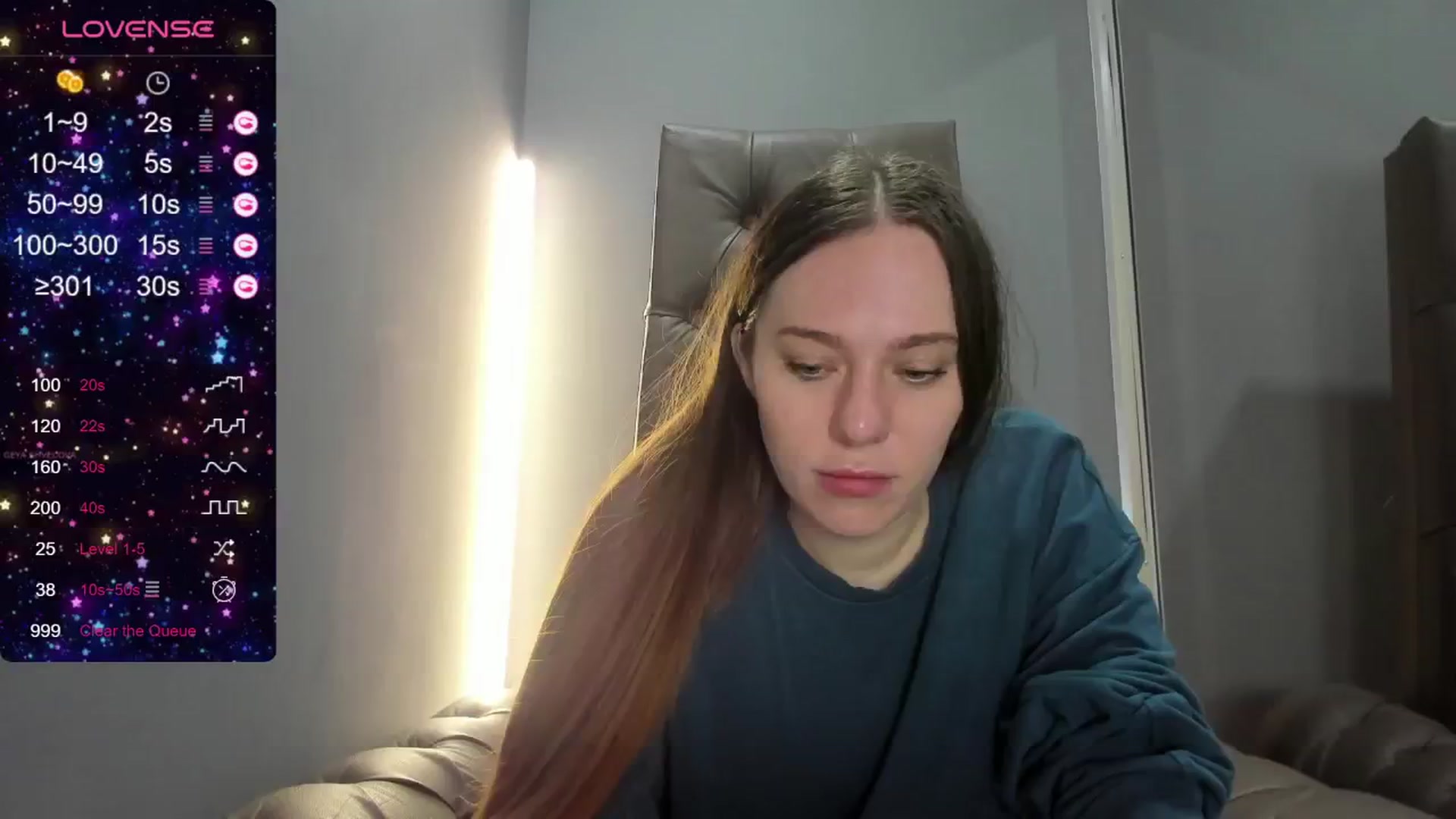Gallery image thumbnail from Nicole_Kramm's myfreecams stream on, 05/30/2024, 10:10 image 13 of 20