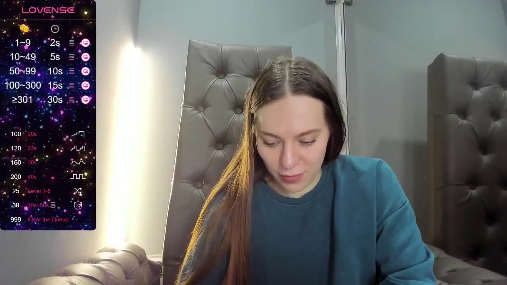 Gallery image thumbnail from Nicole_Kramm's myfreecams stream on, 05/30/2024, 10:36 image 19 of 20