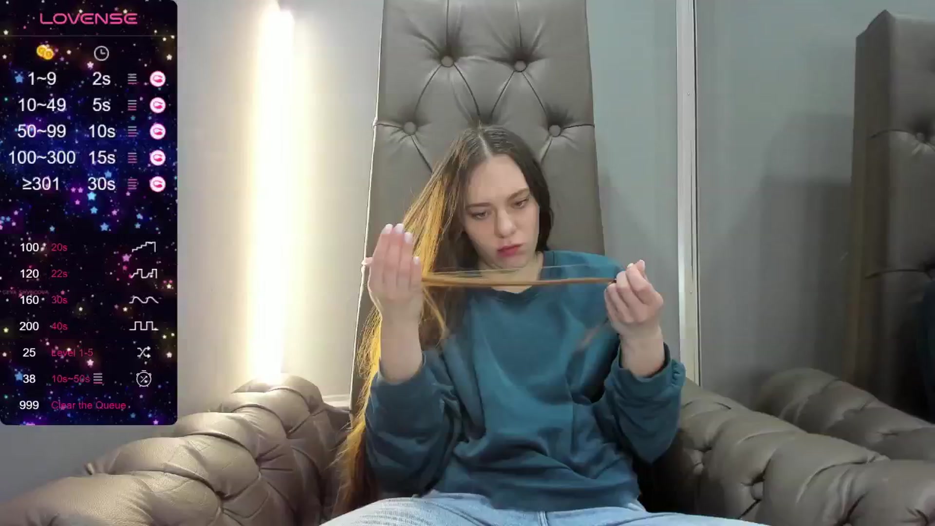 Gallery image thumbnail from Nicole_Kramm's myfreecams stream on, 05/30/2024, 13:08 image 15 of 20