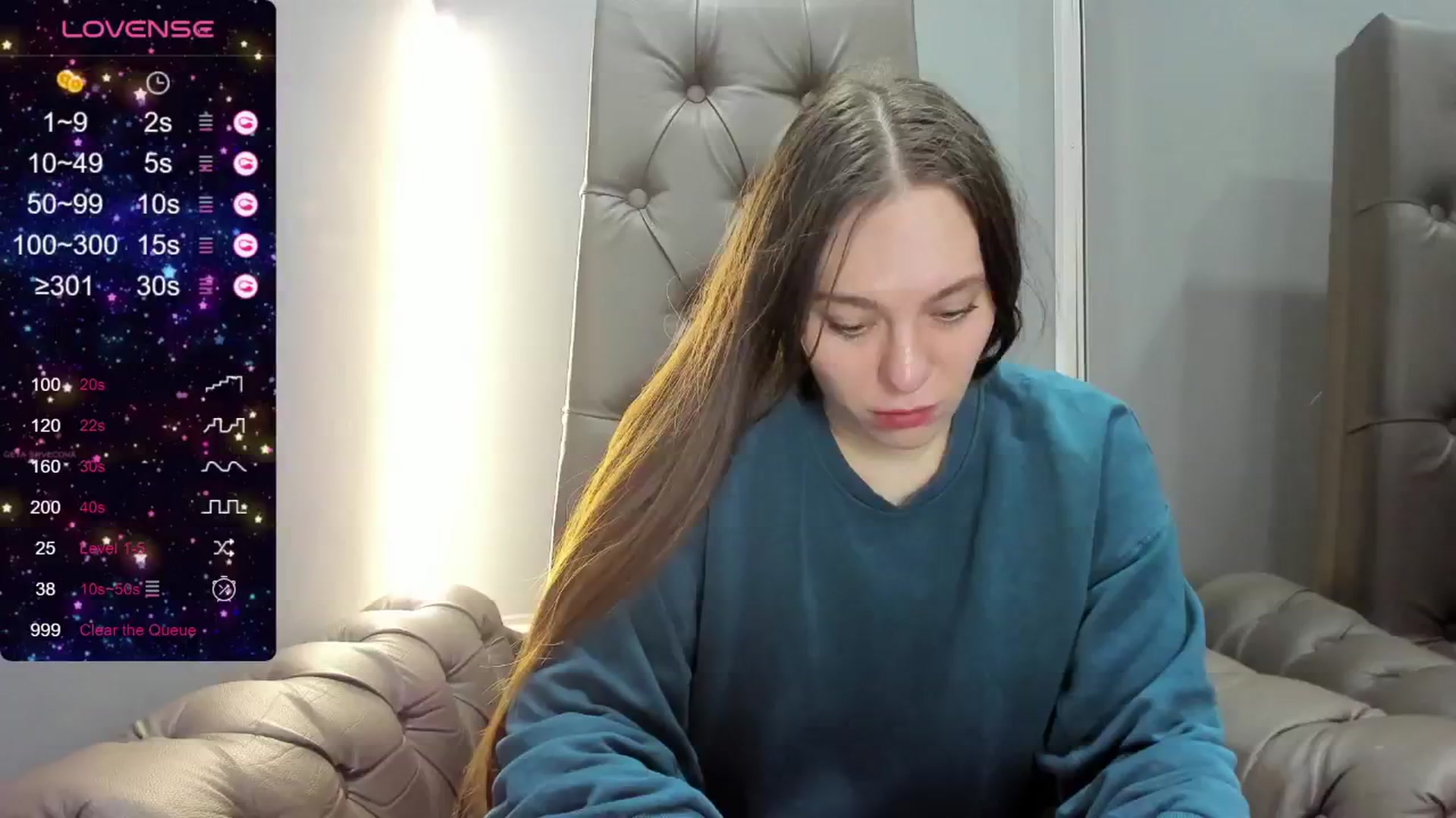 Gallery image thumbnail from Nicole_Kramm's myfreecams stream on, 05/30/2024, 13:08 image 14 of 20