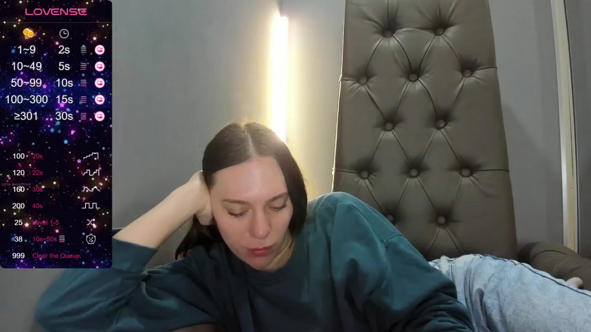 Gallery image thumbnail from Nicole_Kramm's myfreecams stream on, 05/30/2024, 13:08 image 2 of 20