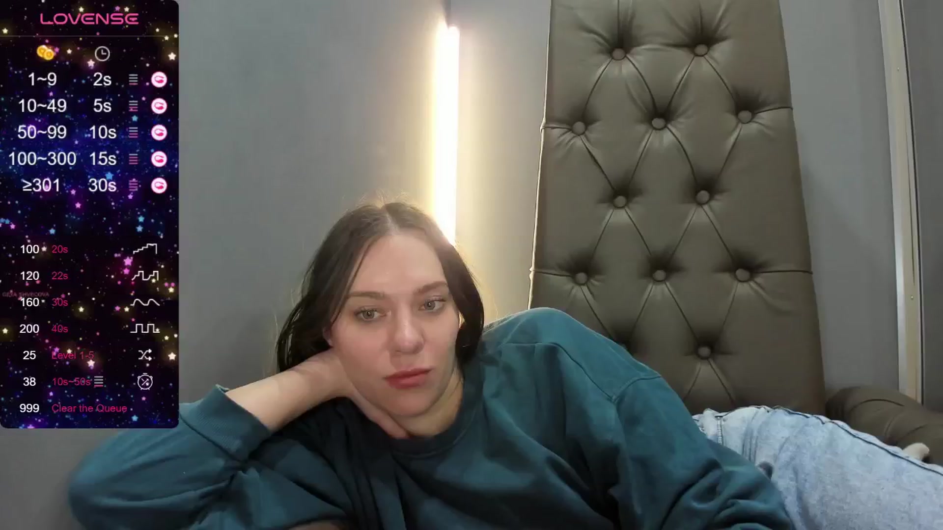 Gallery image thumbnail from Nicole_Kramm's myfreecams stream on, 05/30/2024, 13:08 image 5 of 20