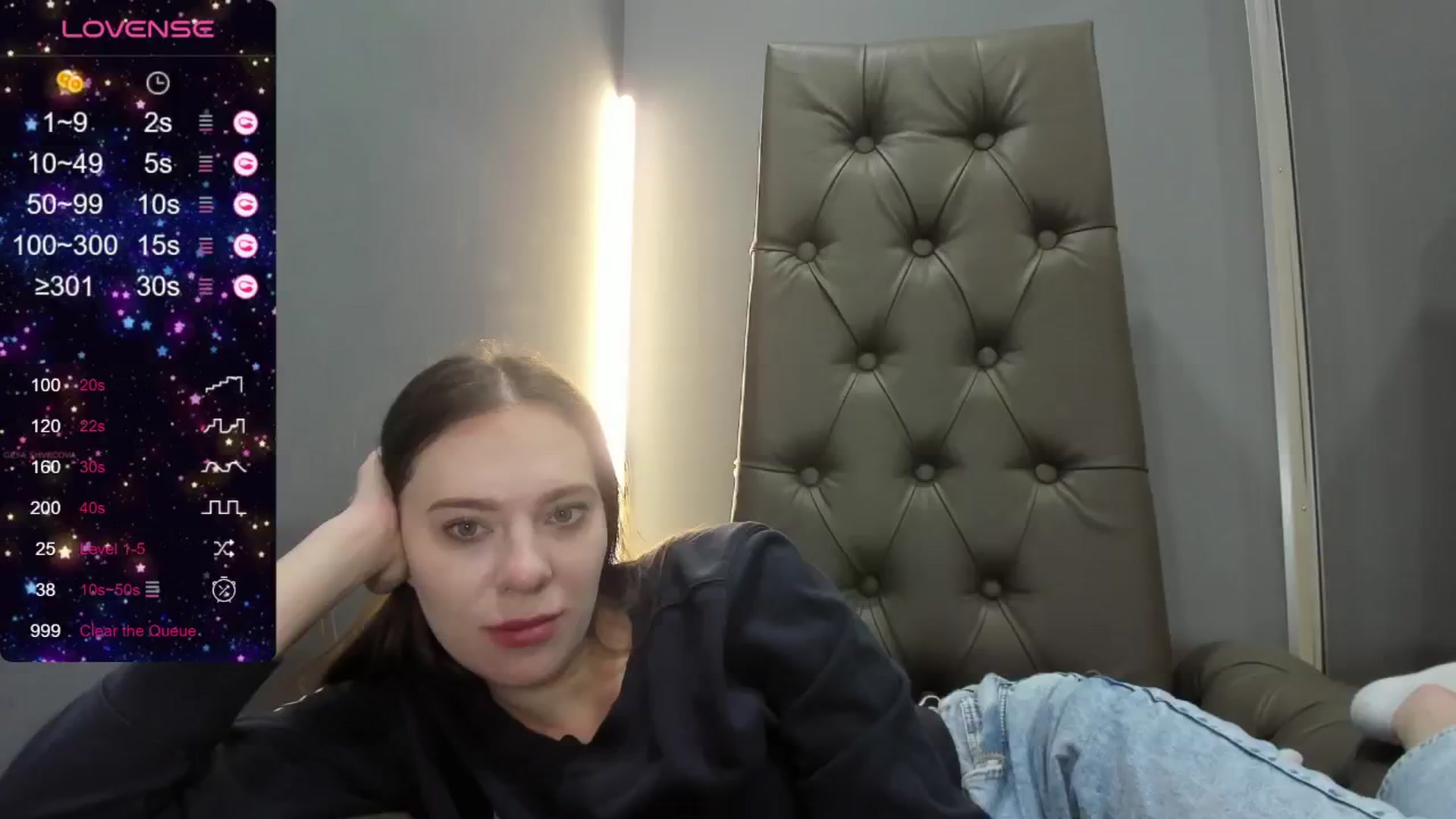Gallery image thumbnail from Nicole_Kramm's myfreecams stream on, 05/31/2024, 09:16 image 12 of 20