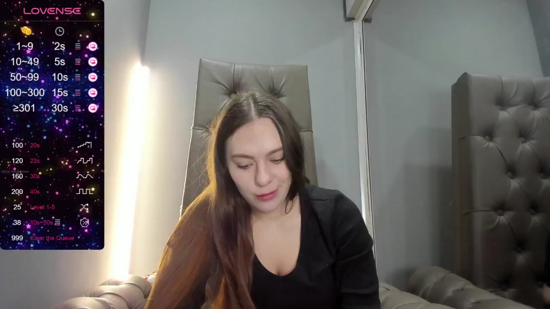Gallery image thumbnail from Nicole_Kramm's myfreecams stream on, 06/01/2024, 09:17 image 14 of 20