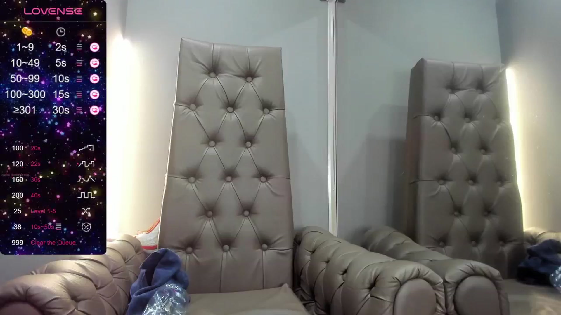 Gallery image thumbnail from Nicole_Kramm's myfreecams stream on, 06/02/2024, 12:28 image 17 of 20