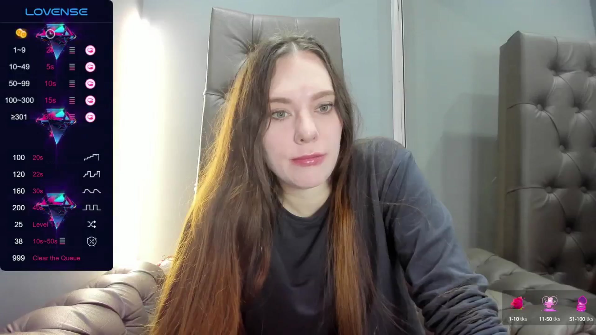 Gallery image thumbnail from Nicole_Kramm's myfreecams stream on, 06/10/2024, 08:18 image 12 of 20