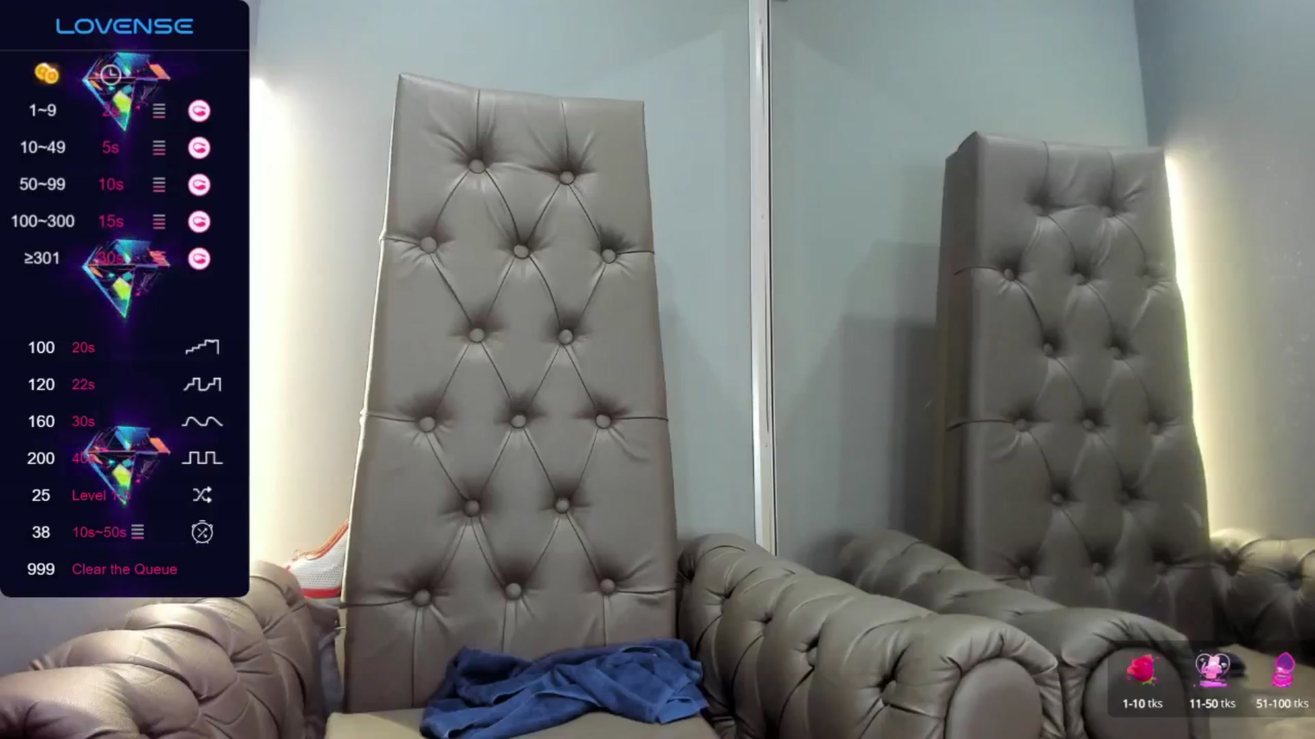 Gallery image thumbnail from Nicole_Kramm's myfreecams stream on, 06/10/2024, 08:18 image 20 of 20