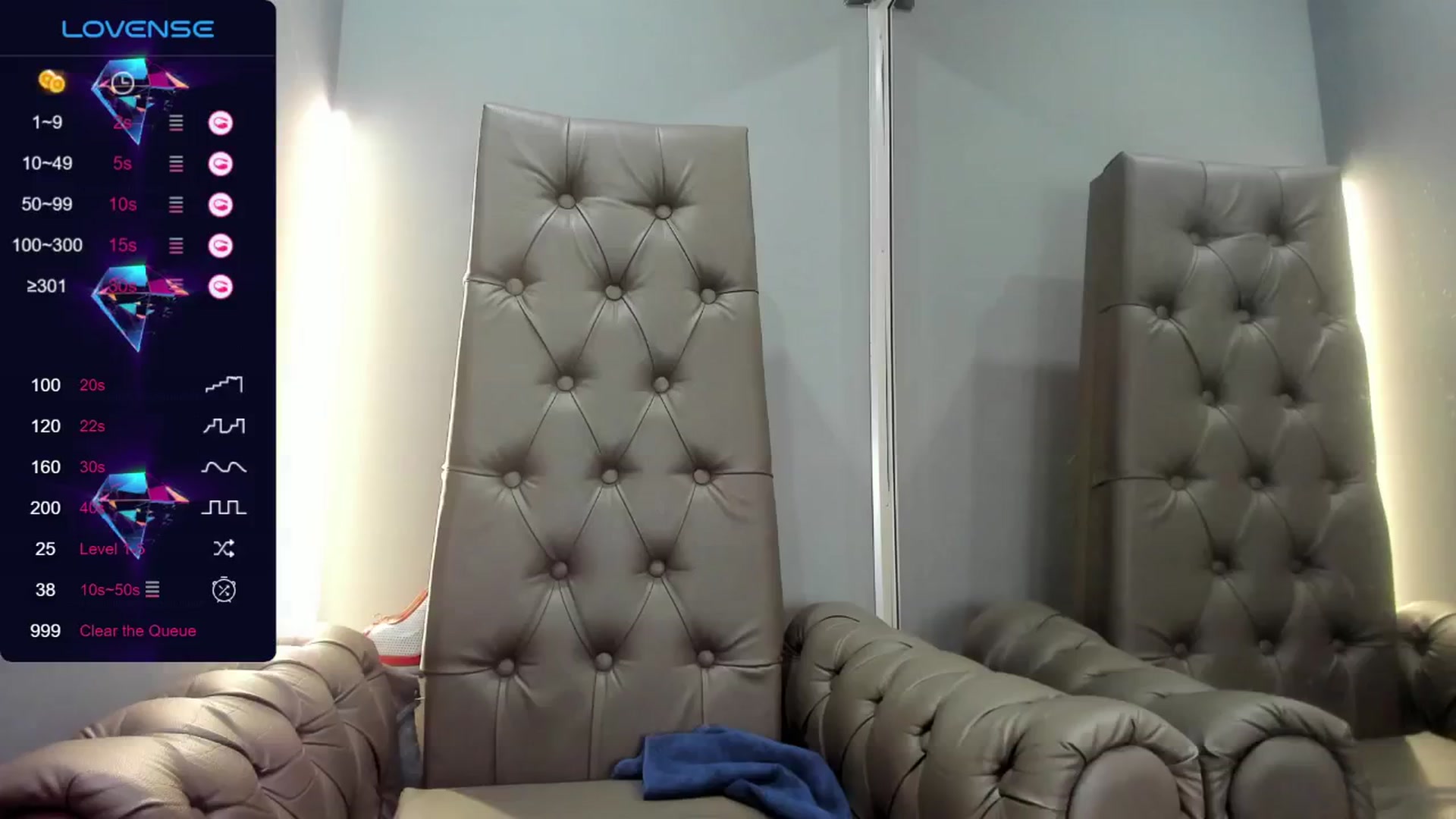 Gallery image thumbnail from Nicole_Kramm's myfreecams stream on, 06/12/2024, 10:53 image 10 of 20