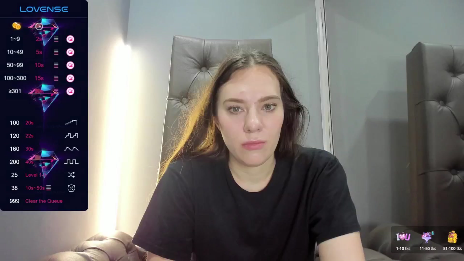 Gallery image thumbnail from Nicole_Kramm's myfreecams stream on, 06/27/2024, 10:35 image 6 of 20