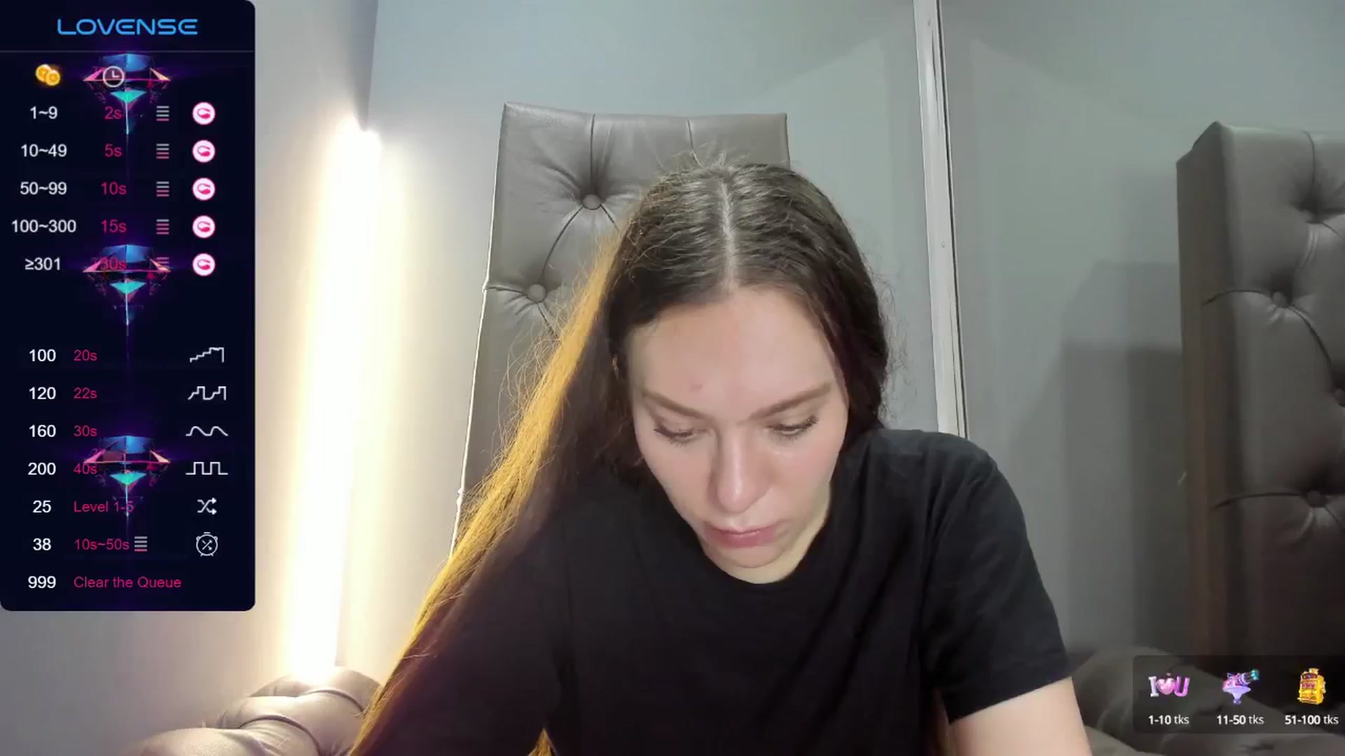 Gallery image thumbnail from Nicole_Kramm's myfreecams stream on, 06/27/2024, 10:35 image 15 of 20