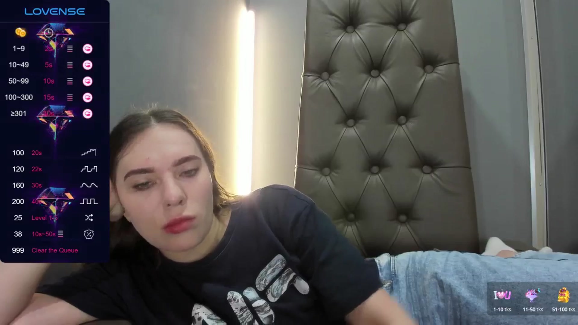 Gallery image thumbnail from Nicole_Kramm's myfreecams stream on, 06/29/2024, 11:20 image 3 of 20