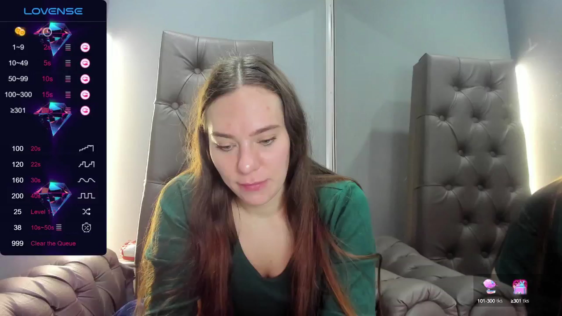 Gallery image thumbnail from Nicole_Kramm's myfreecams stream on, 06/30/2024, 10:29 image 14 of 20