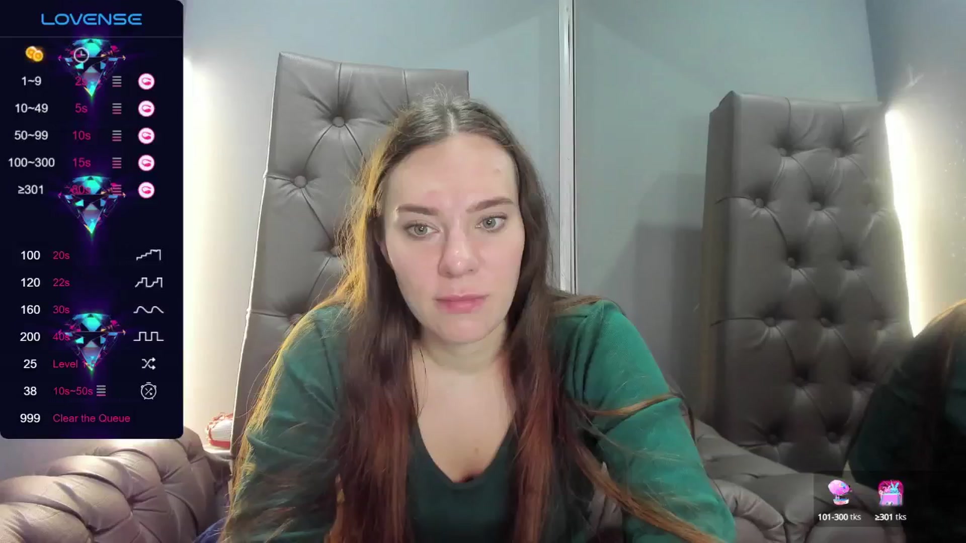 Gallery image thumbnail from Nicole_Kramm's myfreecams stream on, 06/30/2024, 10:29 image 17 of 20