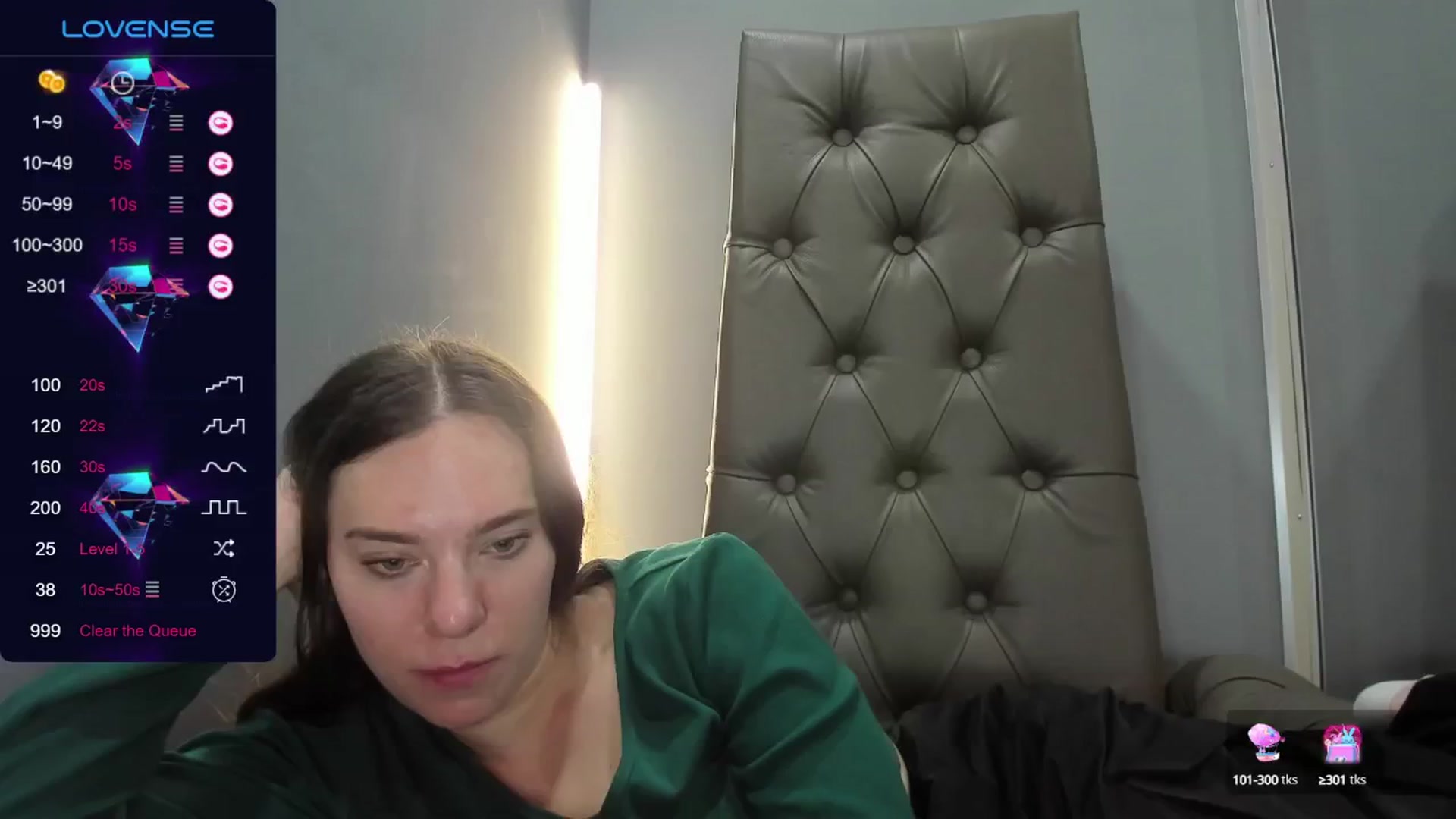 Gallery image thumbnail from Nicole_Kramm's myfreecams stream on, 06/30/2024, 13:37 image 2 of 20