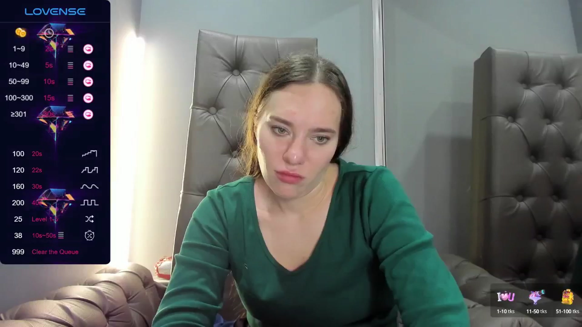 Gallery image thumbnail from Nicole_Kramm's myfreecams stream on, 06/30/2024, 13:37 image 12 of 20