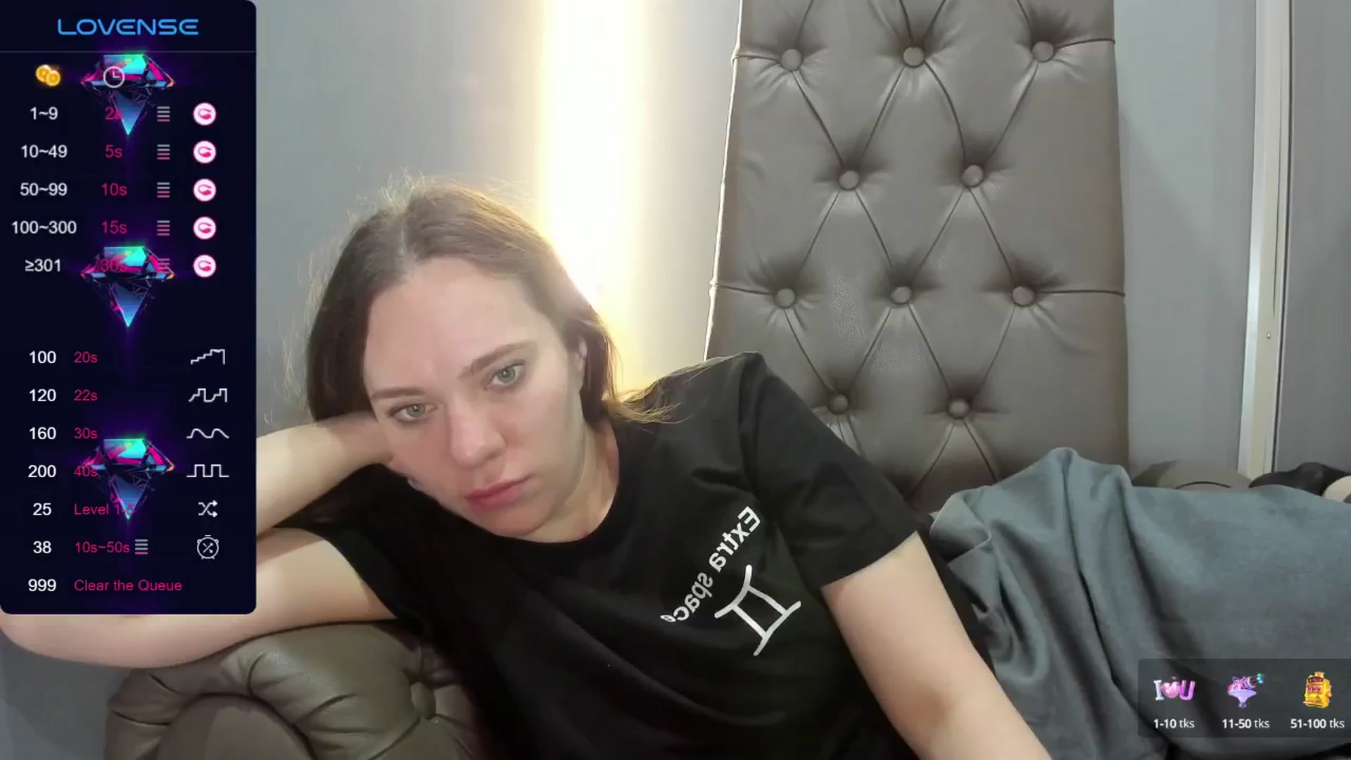 Gallery image thumbnail from Nicole_Kramm's myfreecams stream on, 07/10/2024, 13:59 image 19 of 20