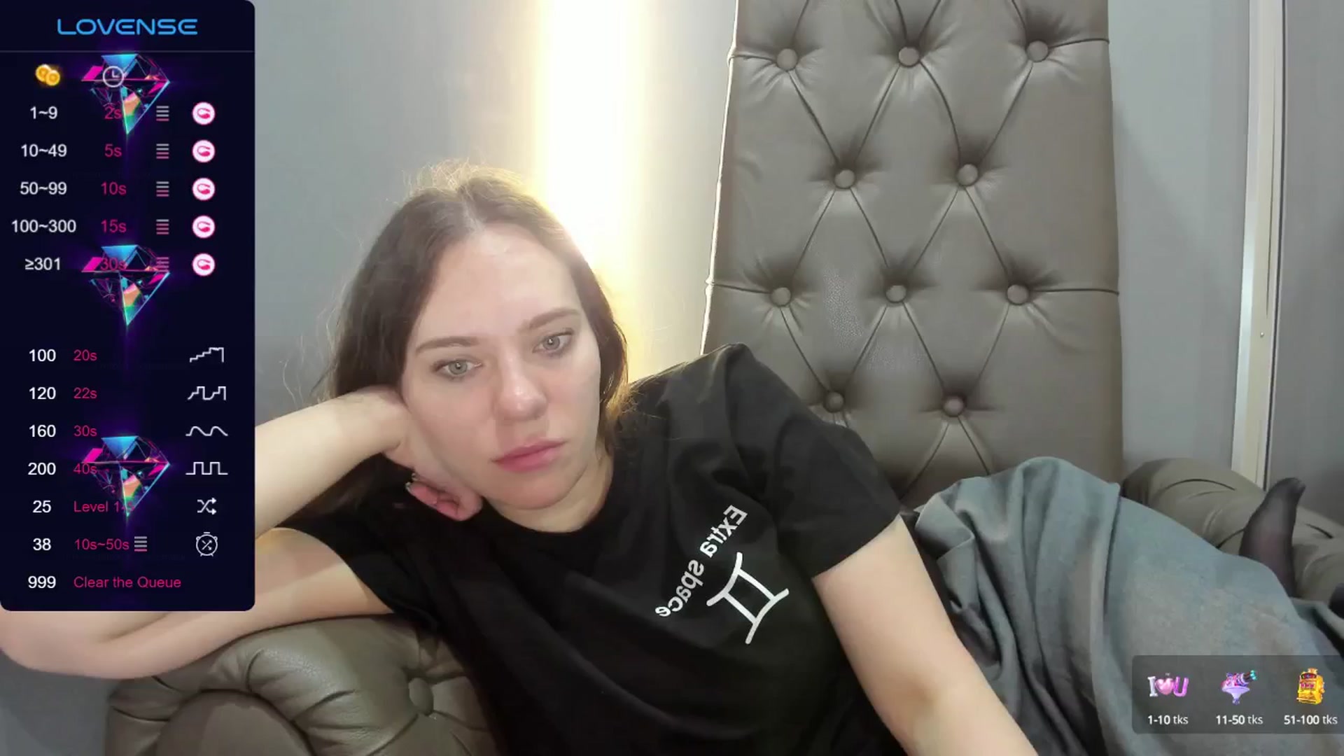 Gallery image thumbnail from Nicole_Kramm's myfreecams stream on, 07/10/2024, 13:59 image 6 of 20