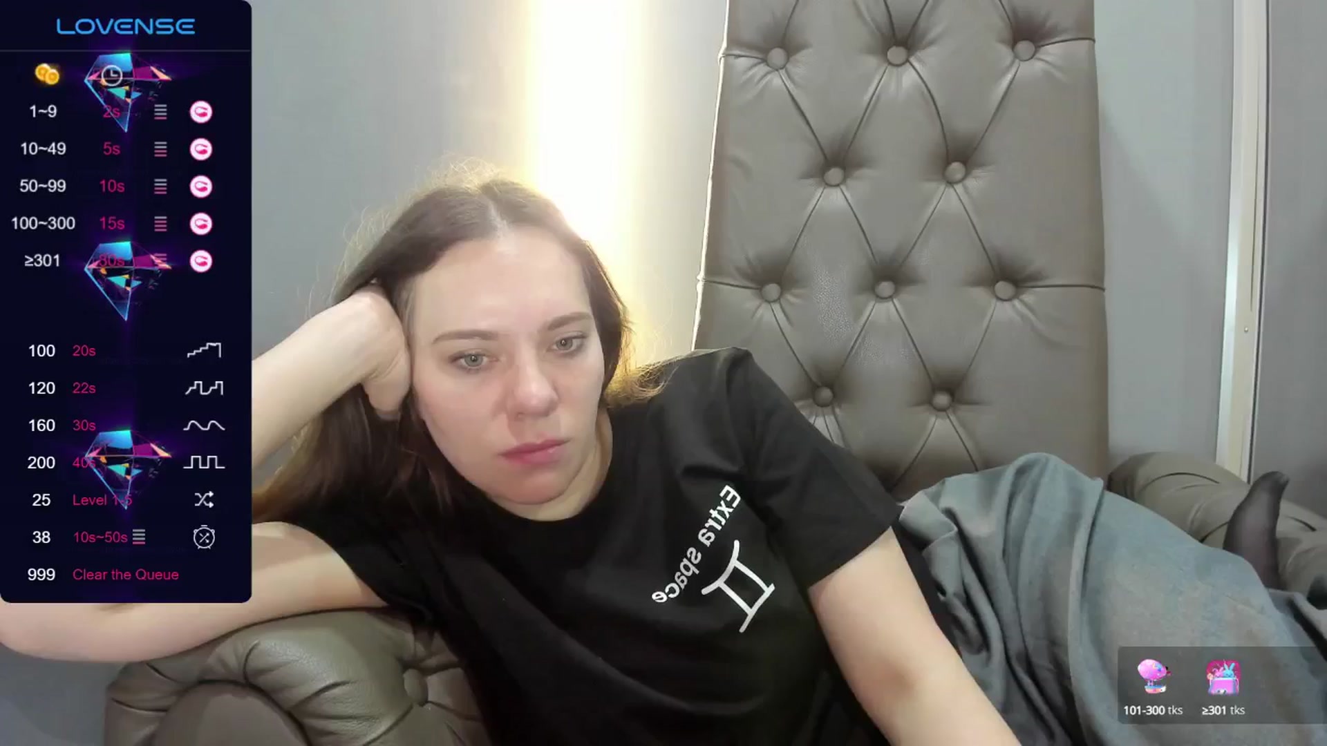 Gallery image thumbnail from Nicole_Kramm's myfreecams stream on, 07/10/2024, 13:59 image 14 of 20