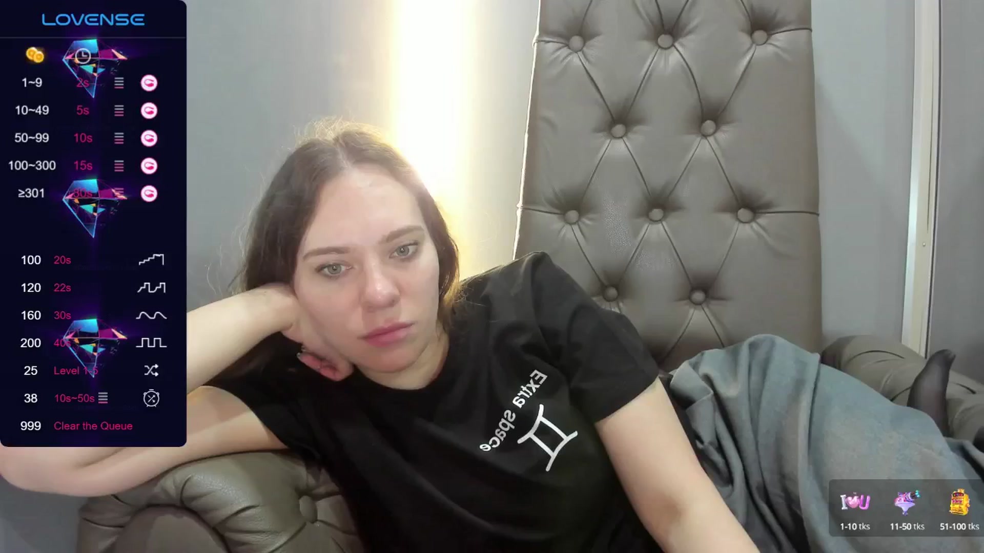 Gallery image thumbnail from Nicole_Kramm's myfreecams stream on, 07/10/2024, 13:59 image 7 of 20