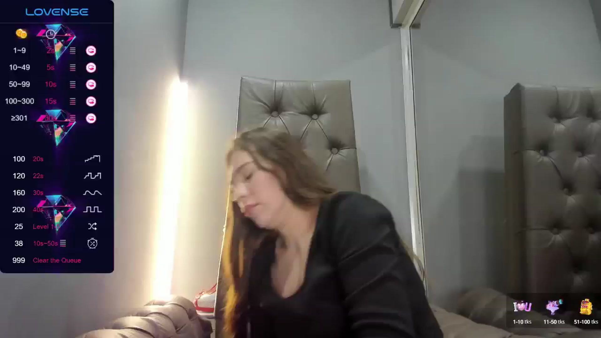 Gallery image thumbnail from Nicole_Kramm's myfreecams stream on, 07/11/2024, 09:12 image 11 of 20