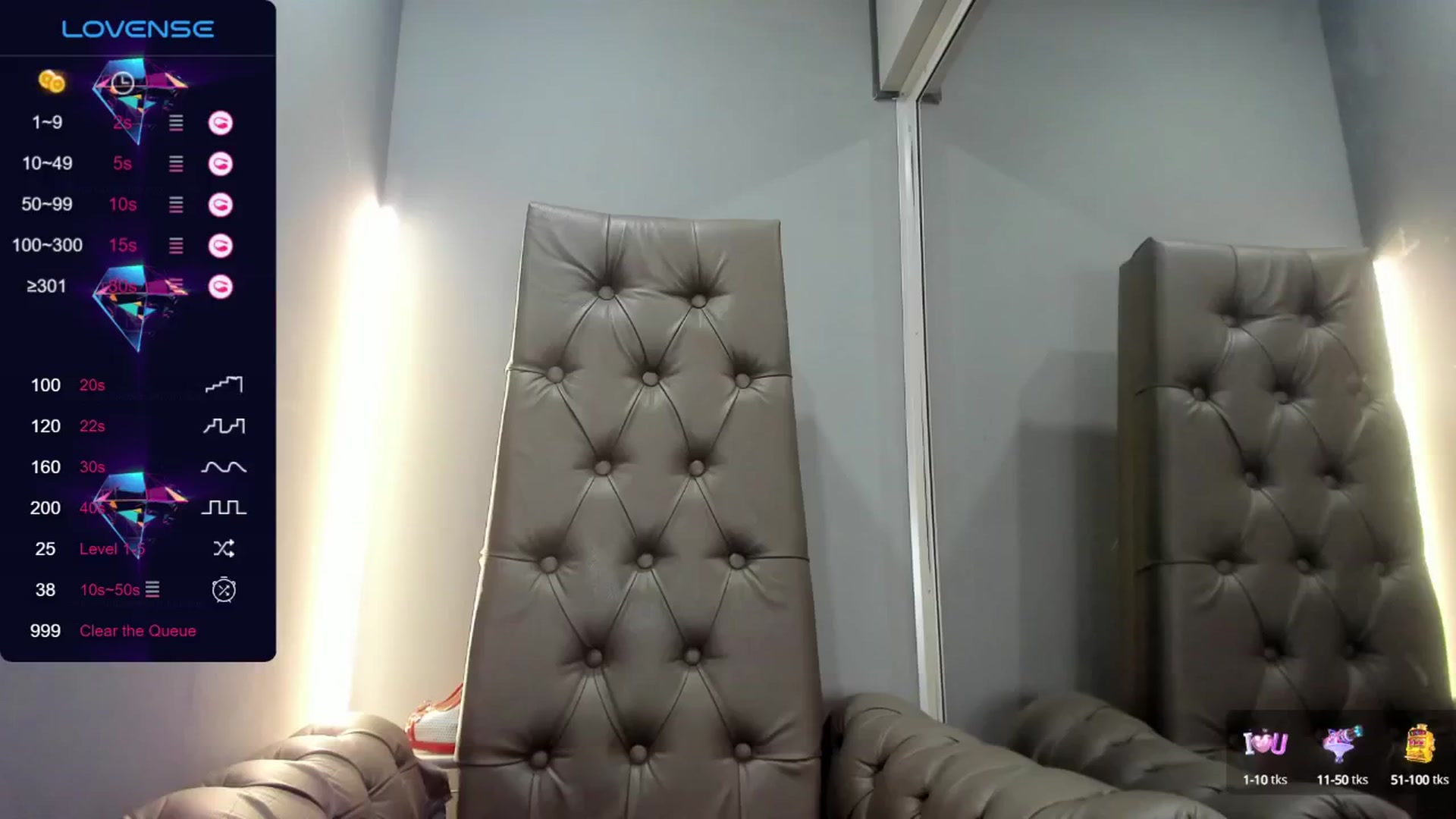 Gallery image thumbnail from Nicole_Kramm's myfreecams stream on, 07/11/2024, 09:12 image 17 of 20