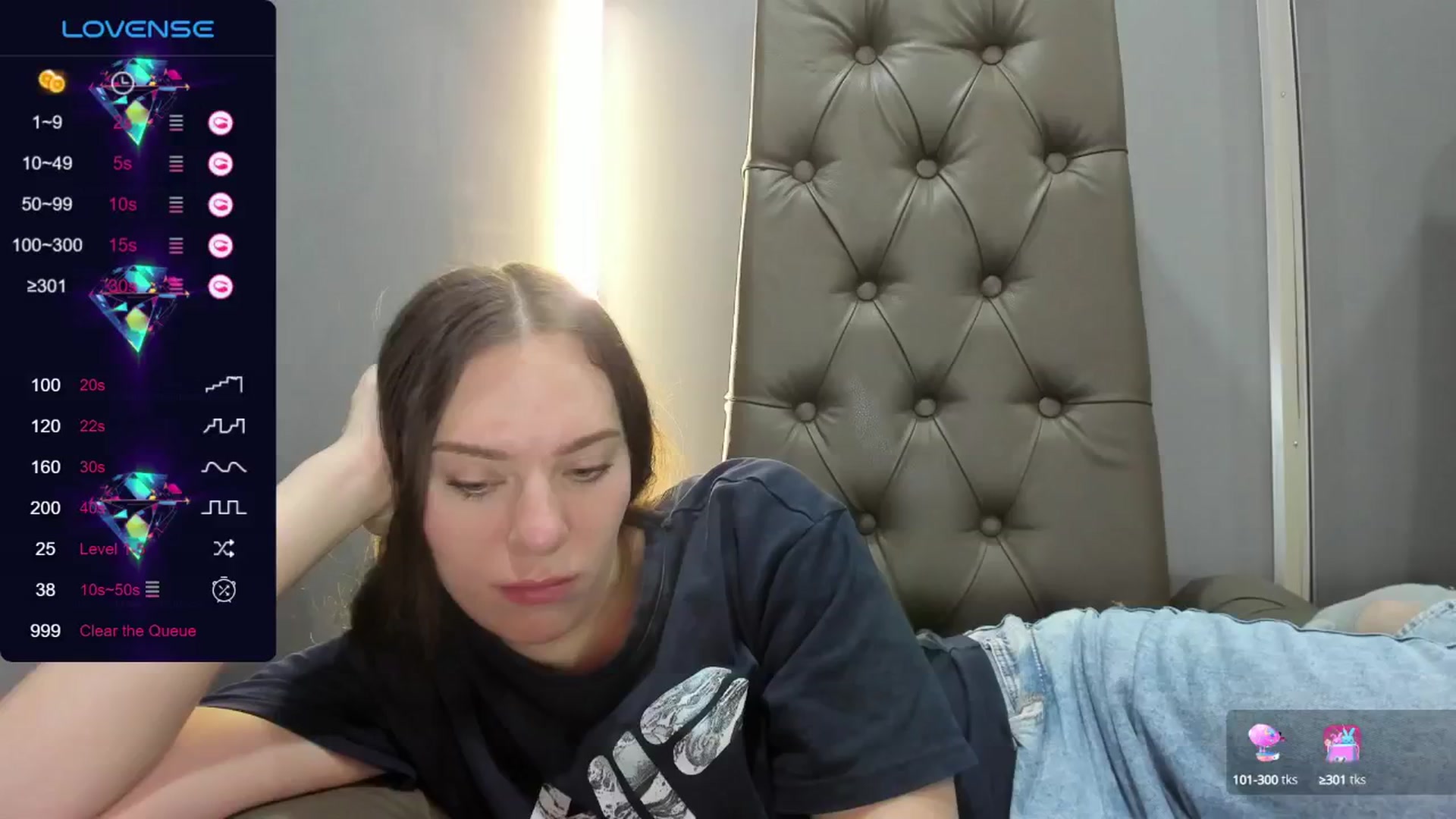 Gallery image thumbnail from Nicole_Kramm's myfreecams stream on, 07/12/2024, 09:53 image 10 of 20