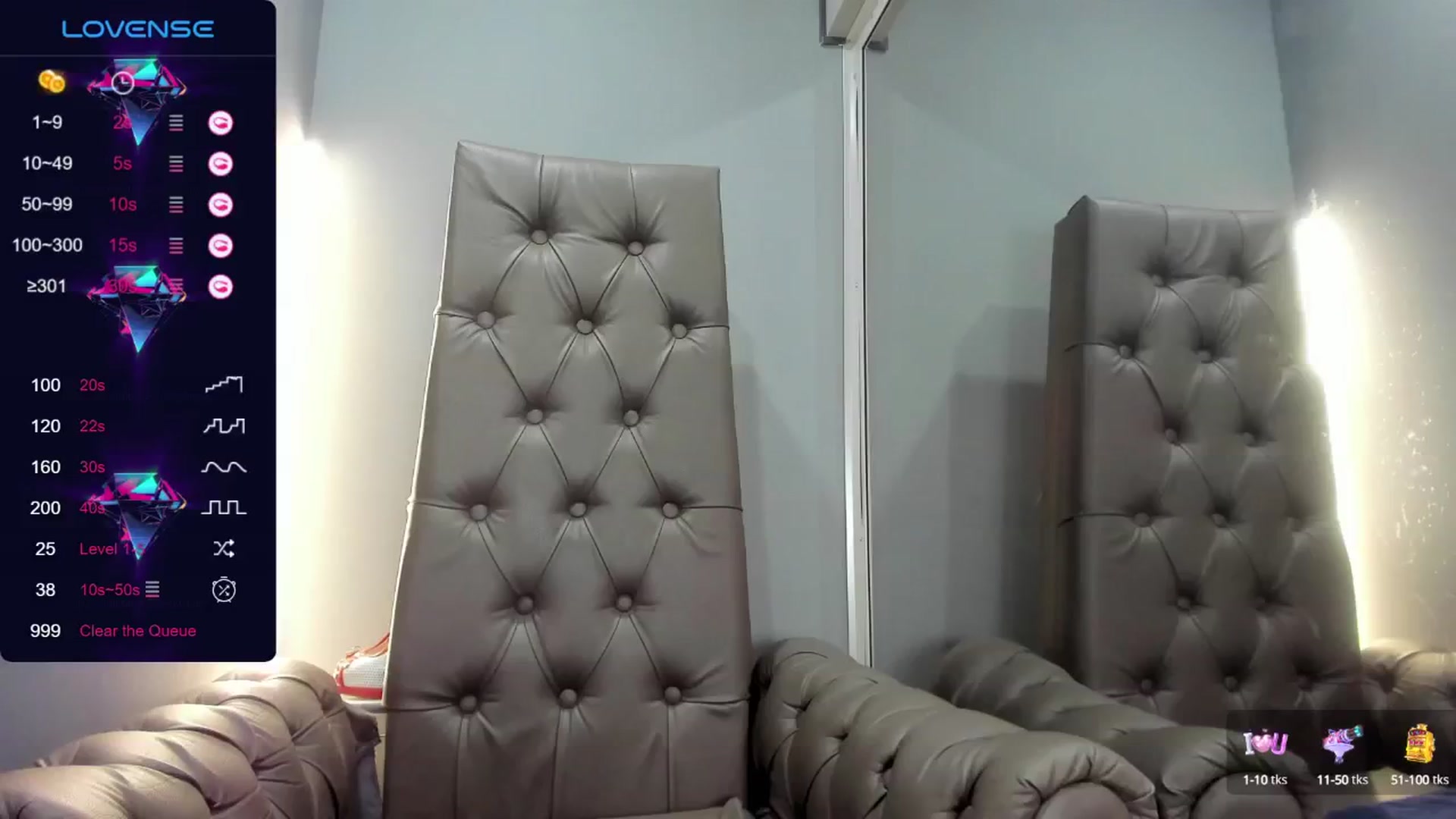 Gallery image thumbnail from Nicole_Kramm's myfreecams stream on, 07/15/2024, 08:01 image 19 of 20