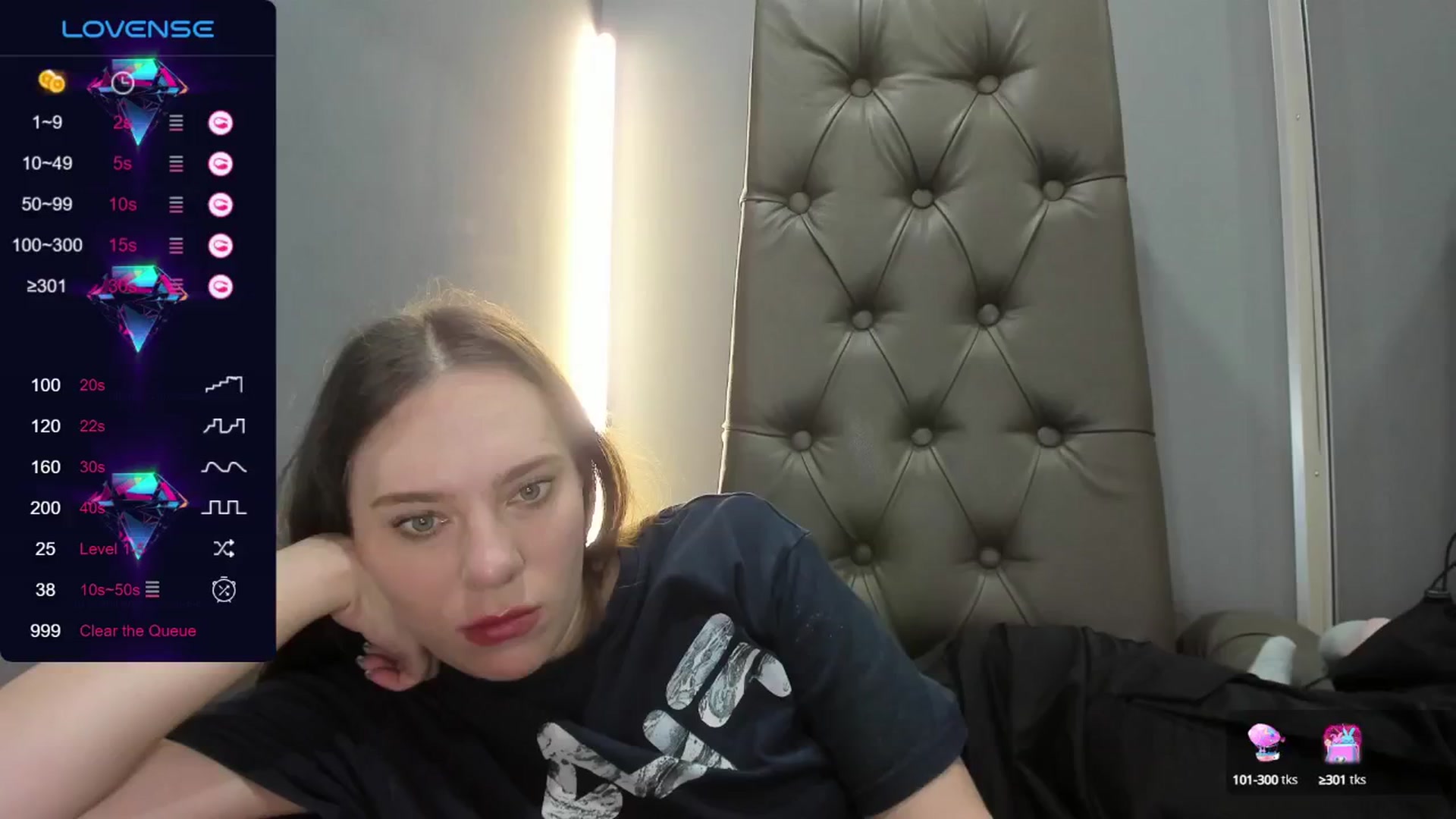 Gallery image thumbnail from Nicole_Kramm's myfreecams stream on, 07/16/2024, 08:20 image 12 of 20