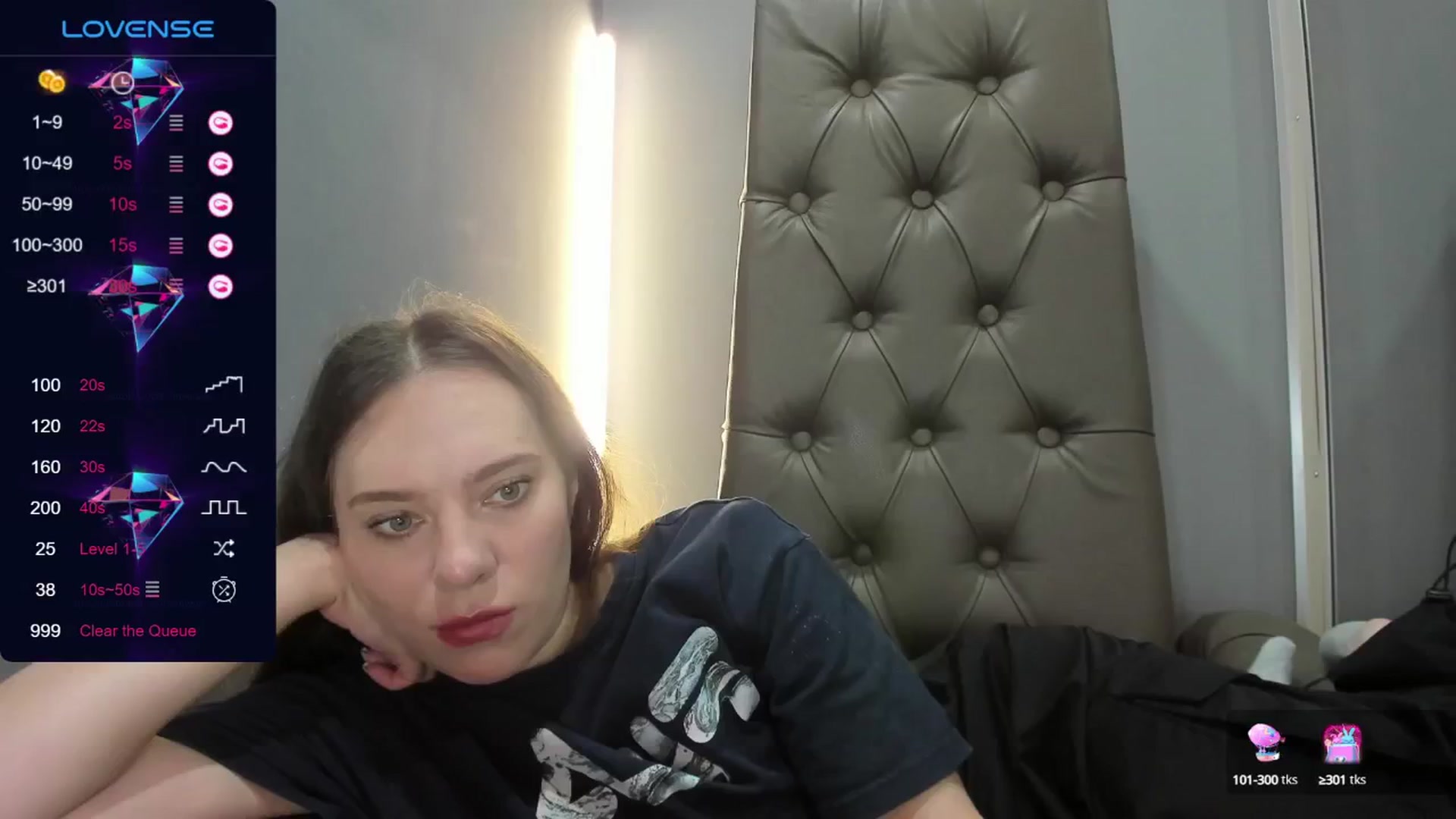 Gallery image thumbnail from Nicole_Kramm's myfreecams stream on, 07/16/2024, 08:20 image 13 of 20