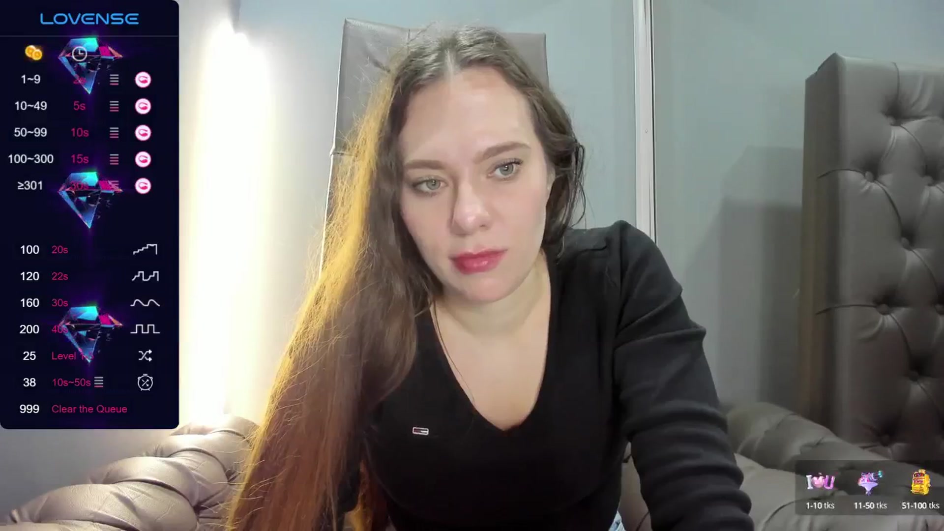 Gallery image thumbnail from Nicole_Kramm's myfreecams stream on, 07/17/2024, 08:29 image 12 of 20